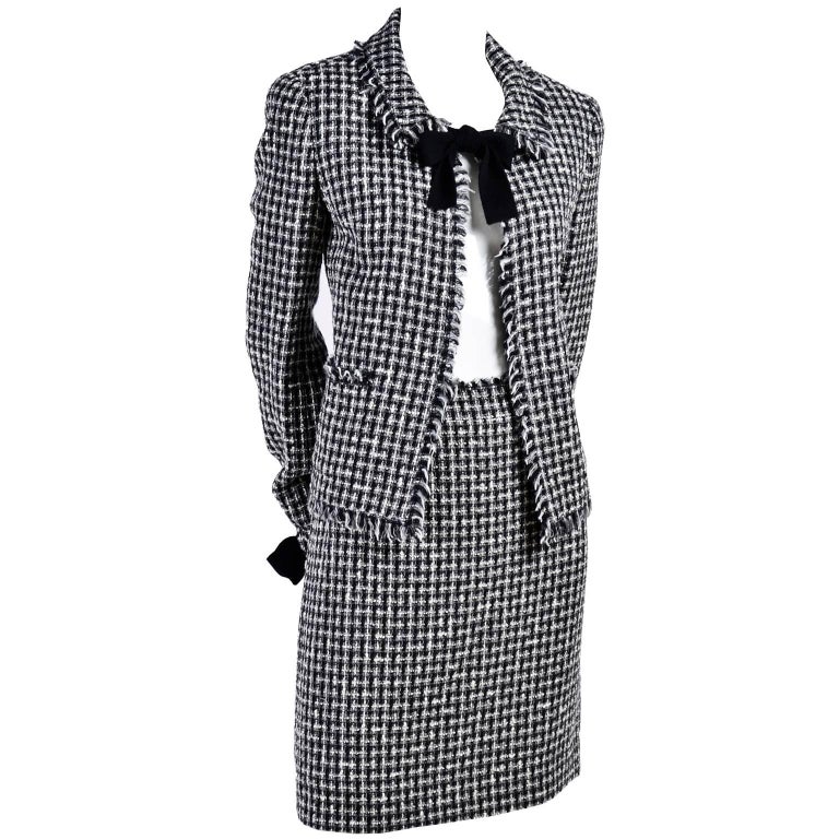 CHANEL 04A Fantasy Tweed Jacket with Bows Size 40 at 1stdibs