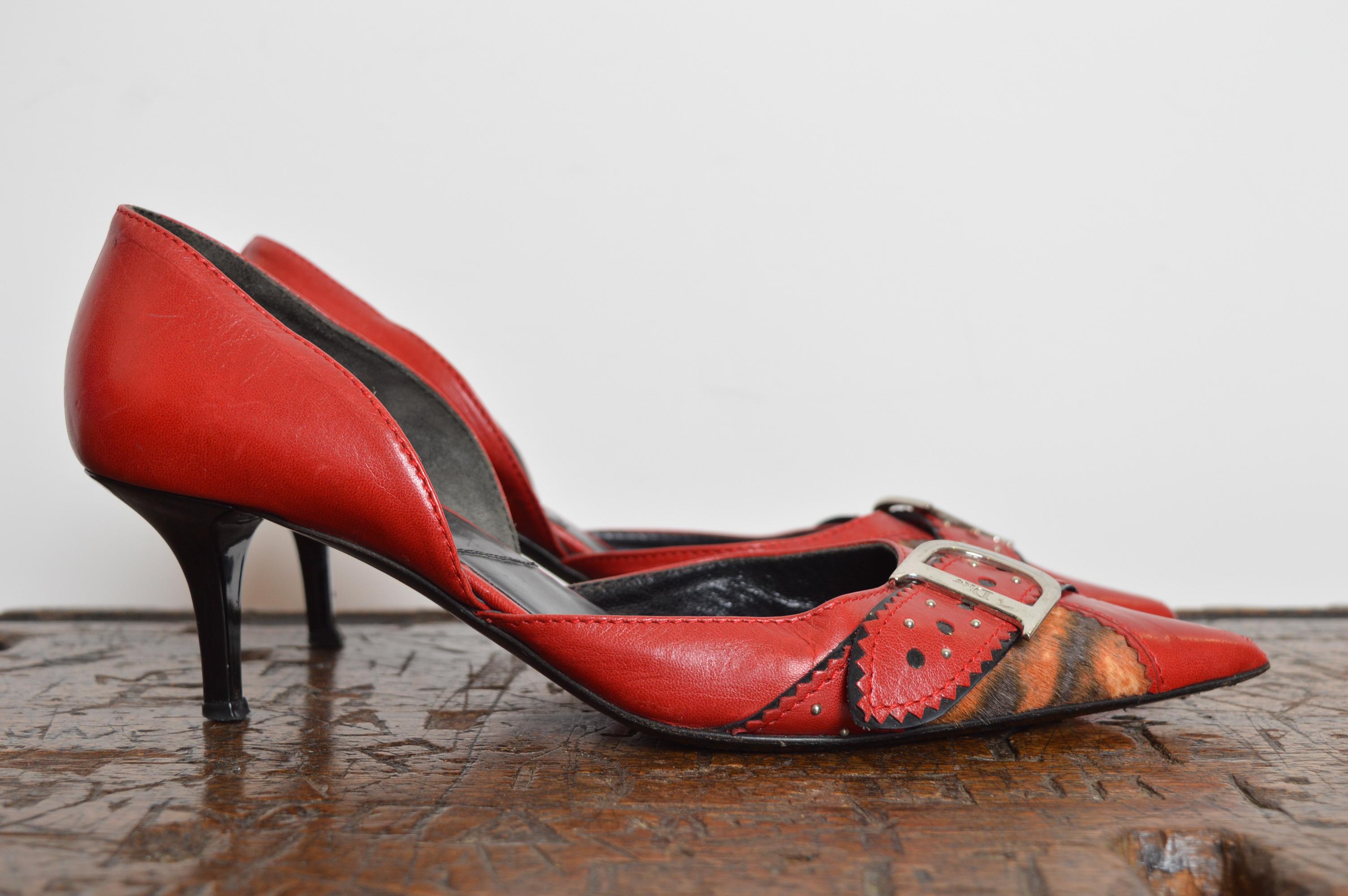 2004 Christian Dior Galliano D’Trick Red Leather Leopard Pointed Kitten Heels For Sale 2