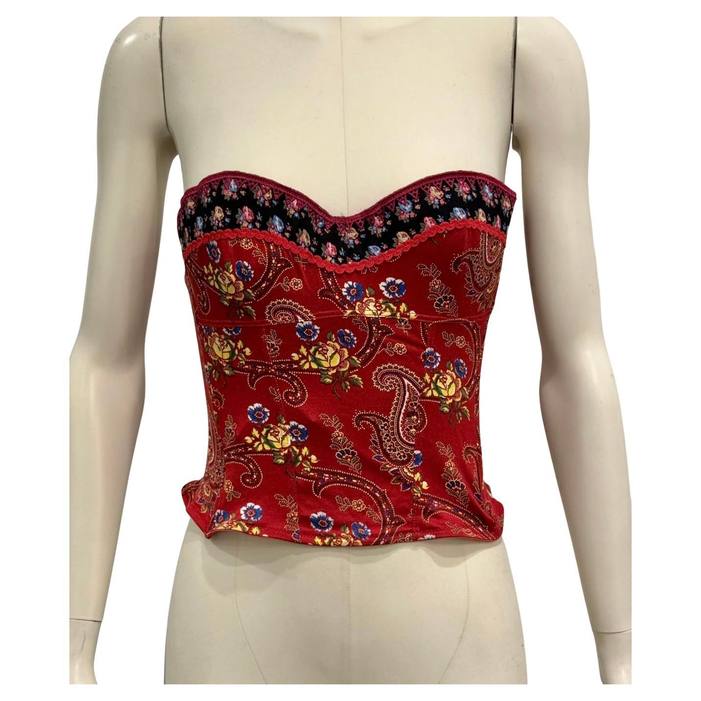 2004 Christian Dior: top a bustino con motivo paisley