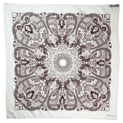 Écharpe Cruise Gucci by Tom Ford Paisley Bandana Creme 2004