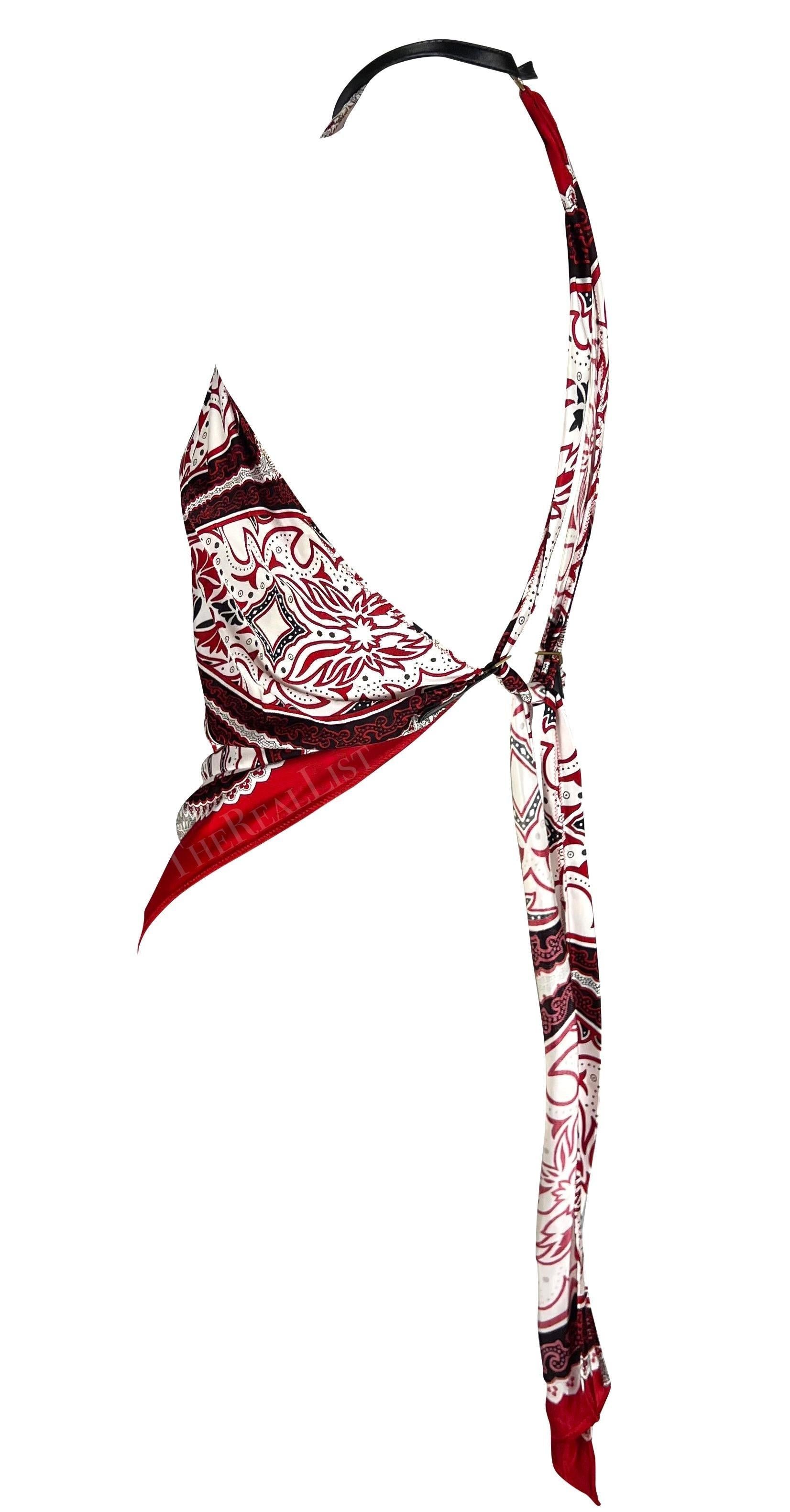 2004 Cruise Gucci by Tom Ford Top de pañuelo rojo con estampado de cachemira y cuello alto sin espalda en venta 2