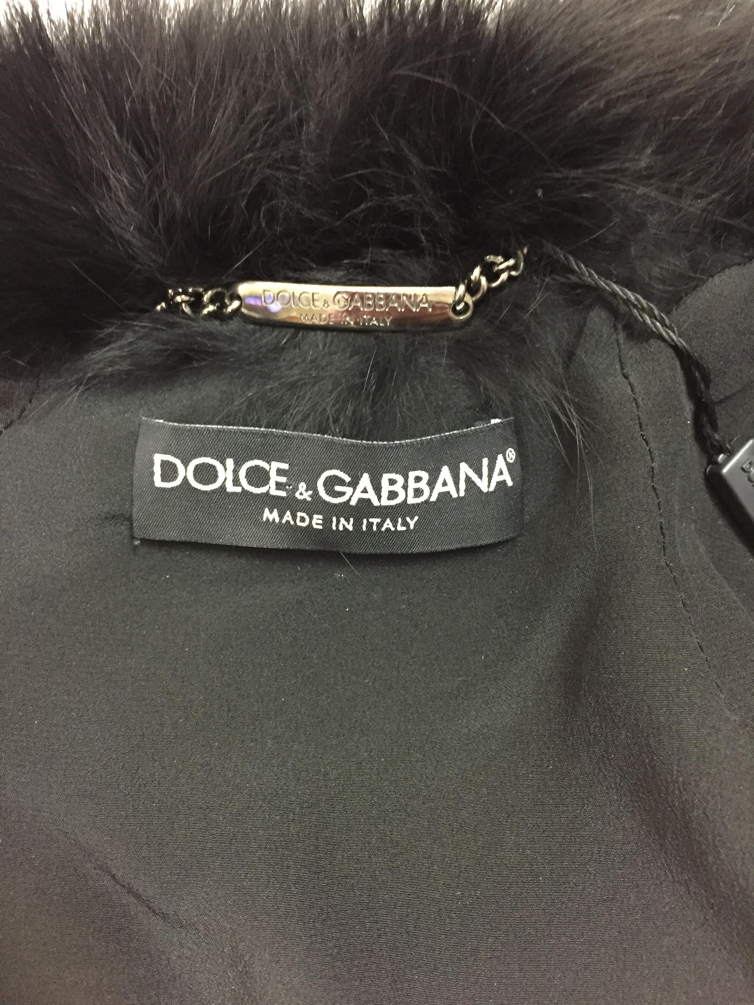 2004 Dolce & Gabbana Black Fox Fur Short Jacket Coat In Good Condition In Yukon, OK