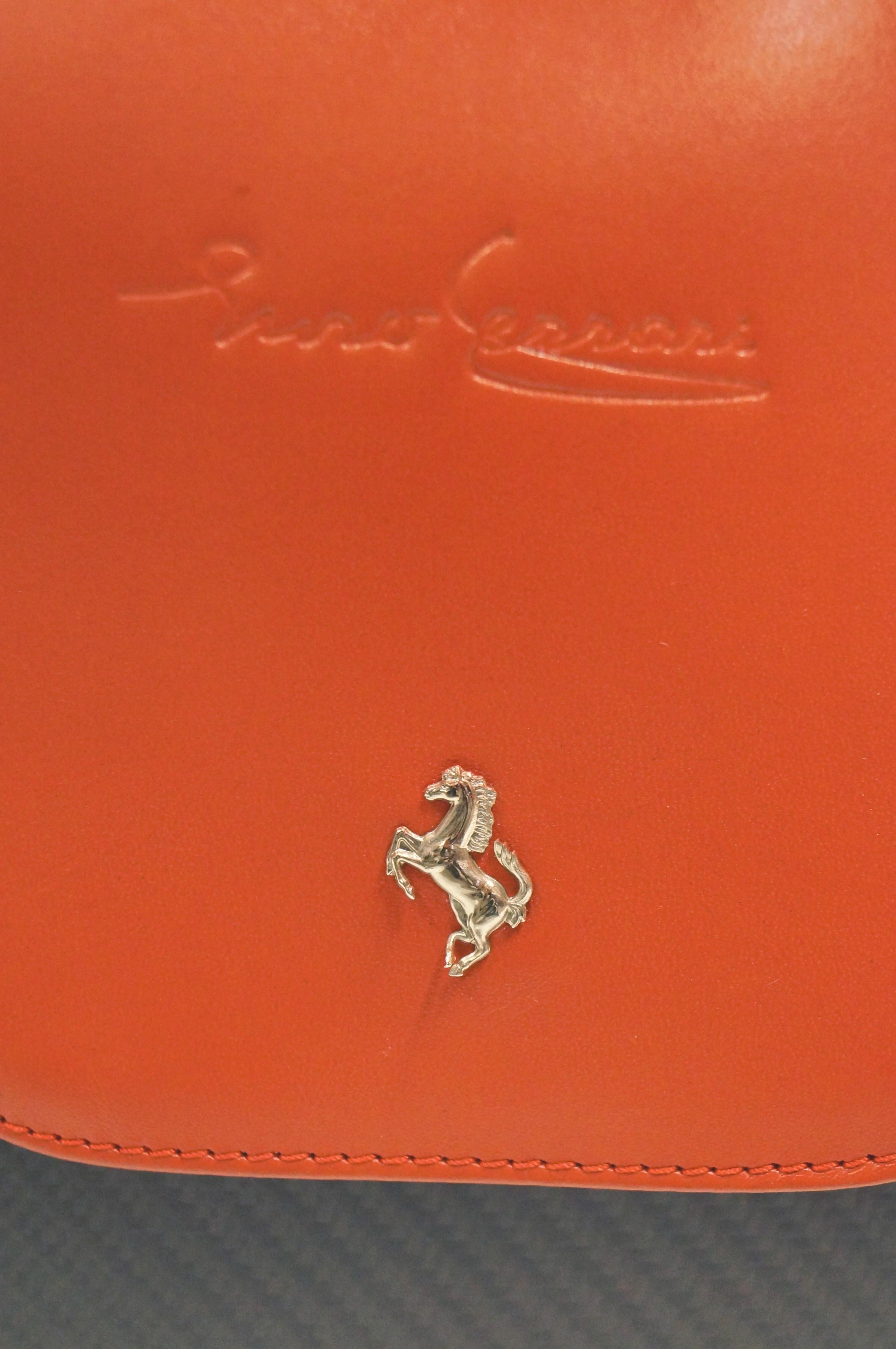 2004 Ferarri Enzo Luggage Suit Bag and Hand Bag Set 7
