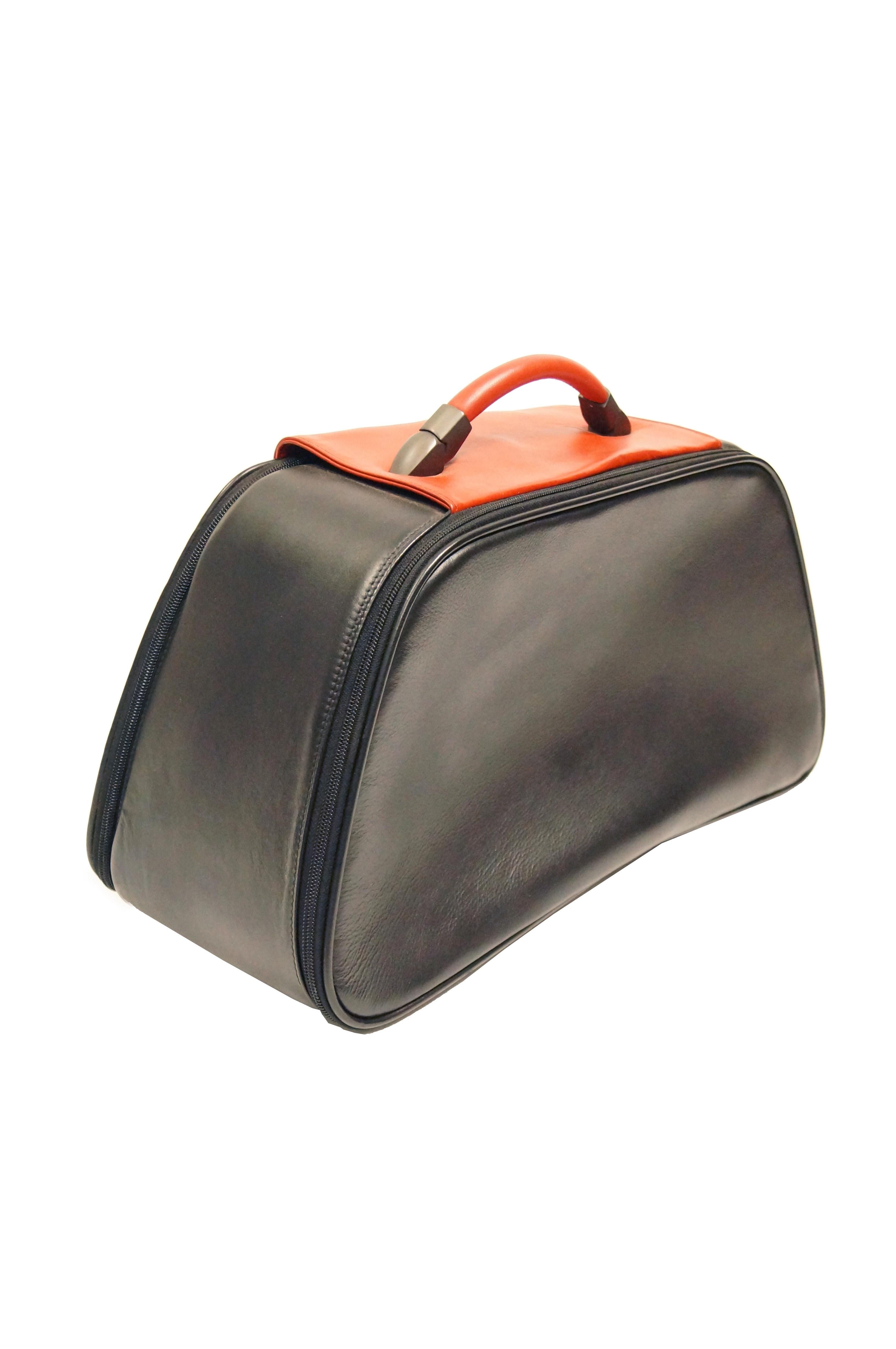 2004 Ferarri Enzo Luggage Suit Bag and Hand Bag Set 9