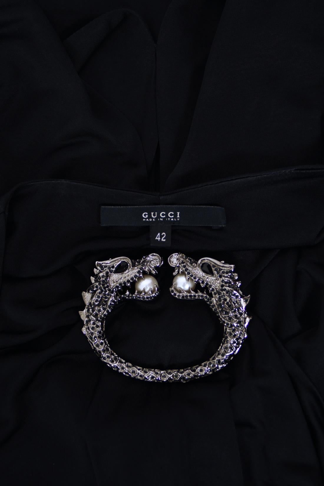 2004 Gucci by Tom Ford Black Silk Jersey Plunge Long Sleeve Cut-Out Finale Gown 14