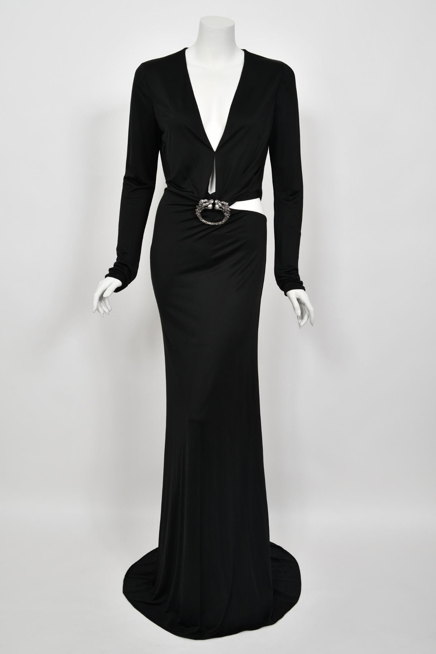2004 Gucci by Tom Ford Black Silk Jersey Plunge Long Sleeve Cut-Out Finale Gown 3