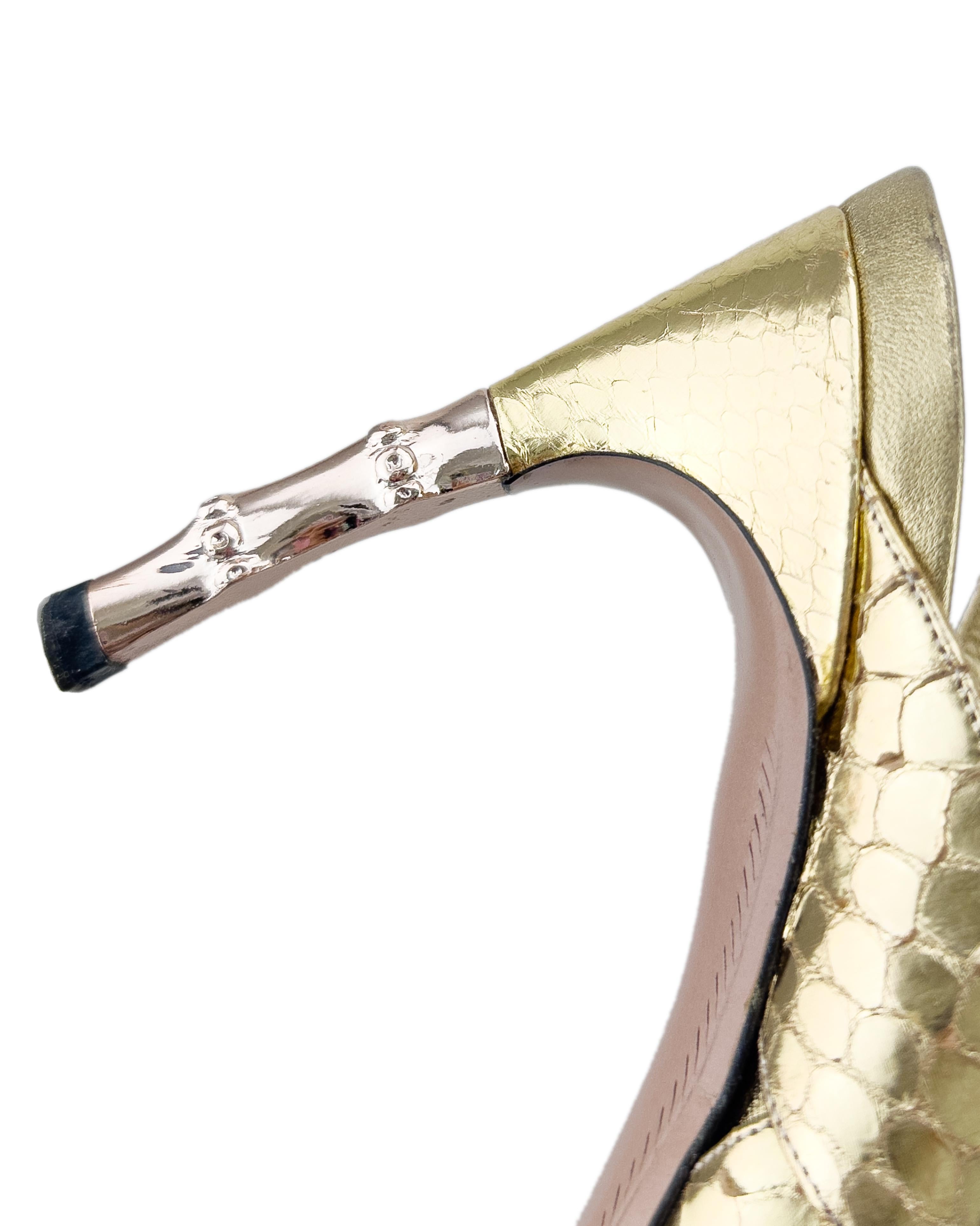 2004 Gucci by Tom Ford Gold Heeled Sandals with Metal Snake Head and Bamboo Heel For Sale 5