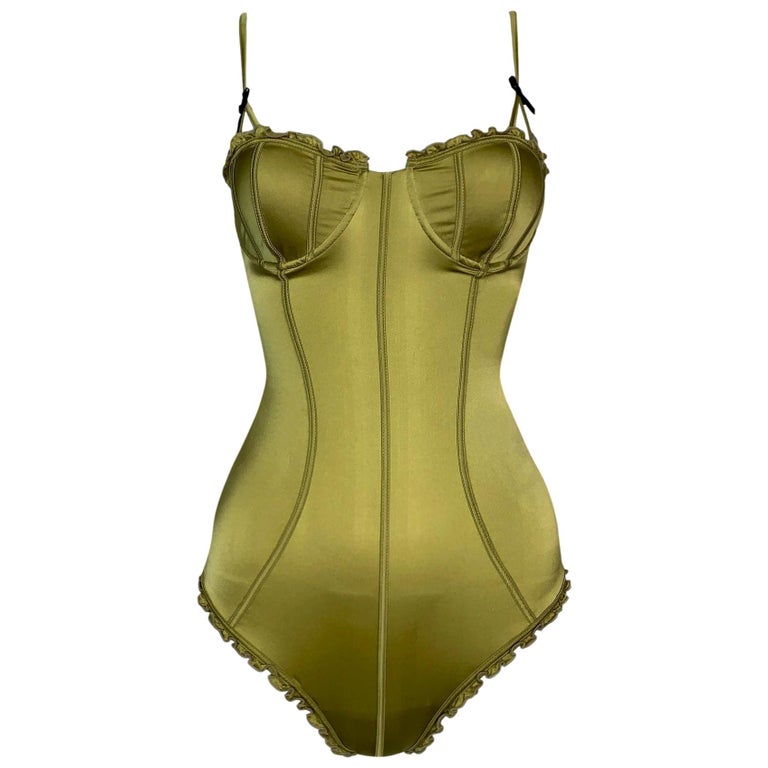 2004 Gucci by Tom Ford Green Satin Bows Plunging Pin-Up Bodysuit Top For  Sale at 1stDibs | kelly green bodysuit, satin green bodysuit, tom ford  bodysuit