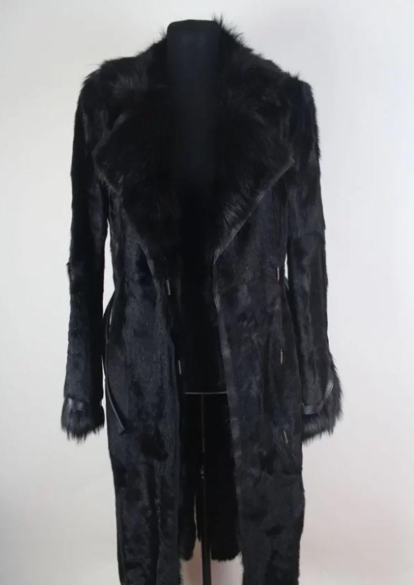 2004 GUCCI TOM FORD BLACK LONG FUR COAT Size IT 38 In Excellent Condition In Montgomery, TX