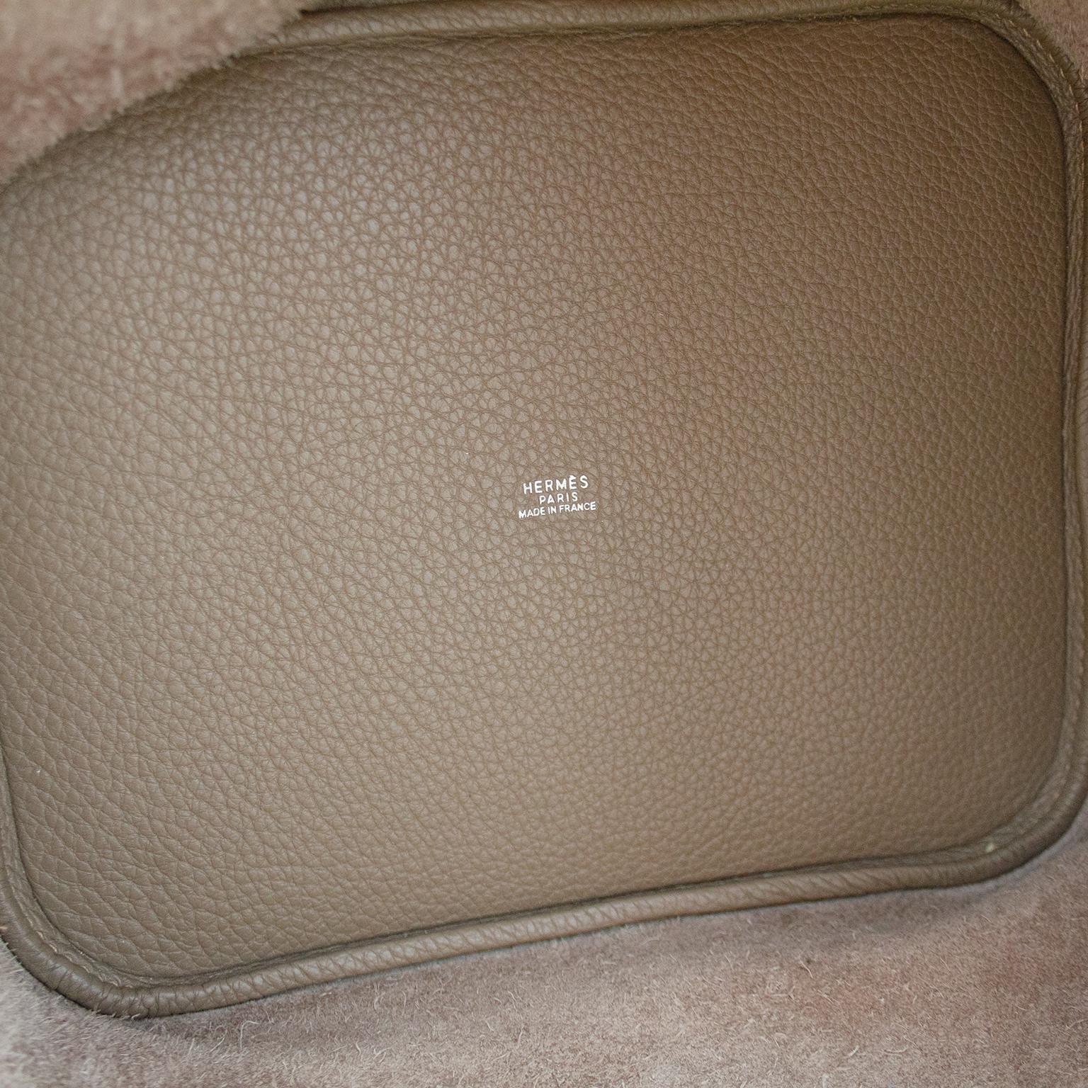 Brown 2004 Hermes Etoupe Picotin 26 GM Bag  For Sale