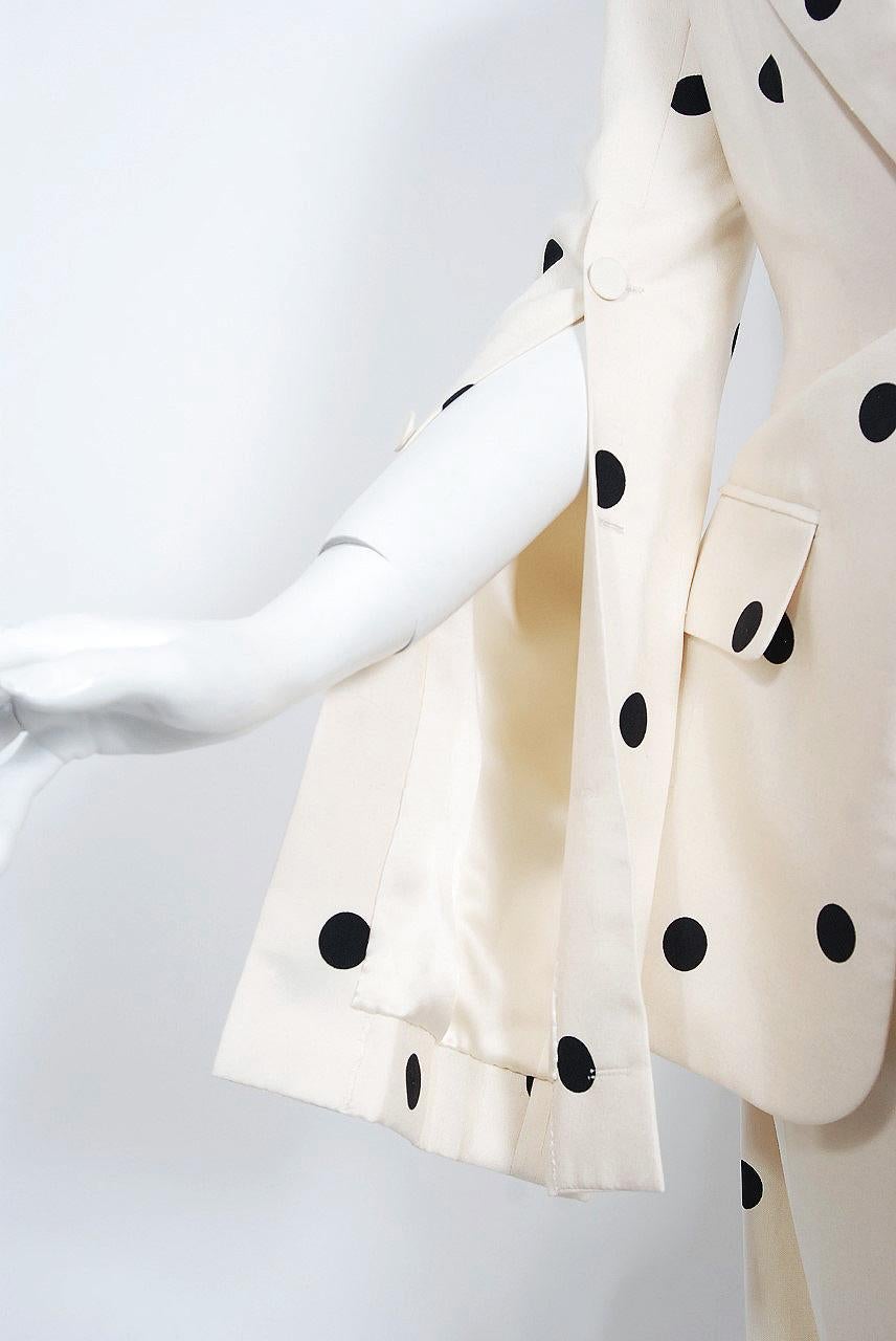 2004 Jean-Louis Scherrer Couture Ivory Polka Dot Silk Split-Sleeve Jacket Suit 4