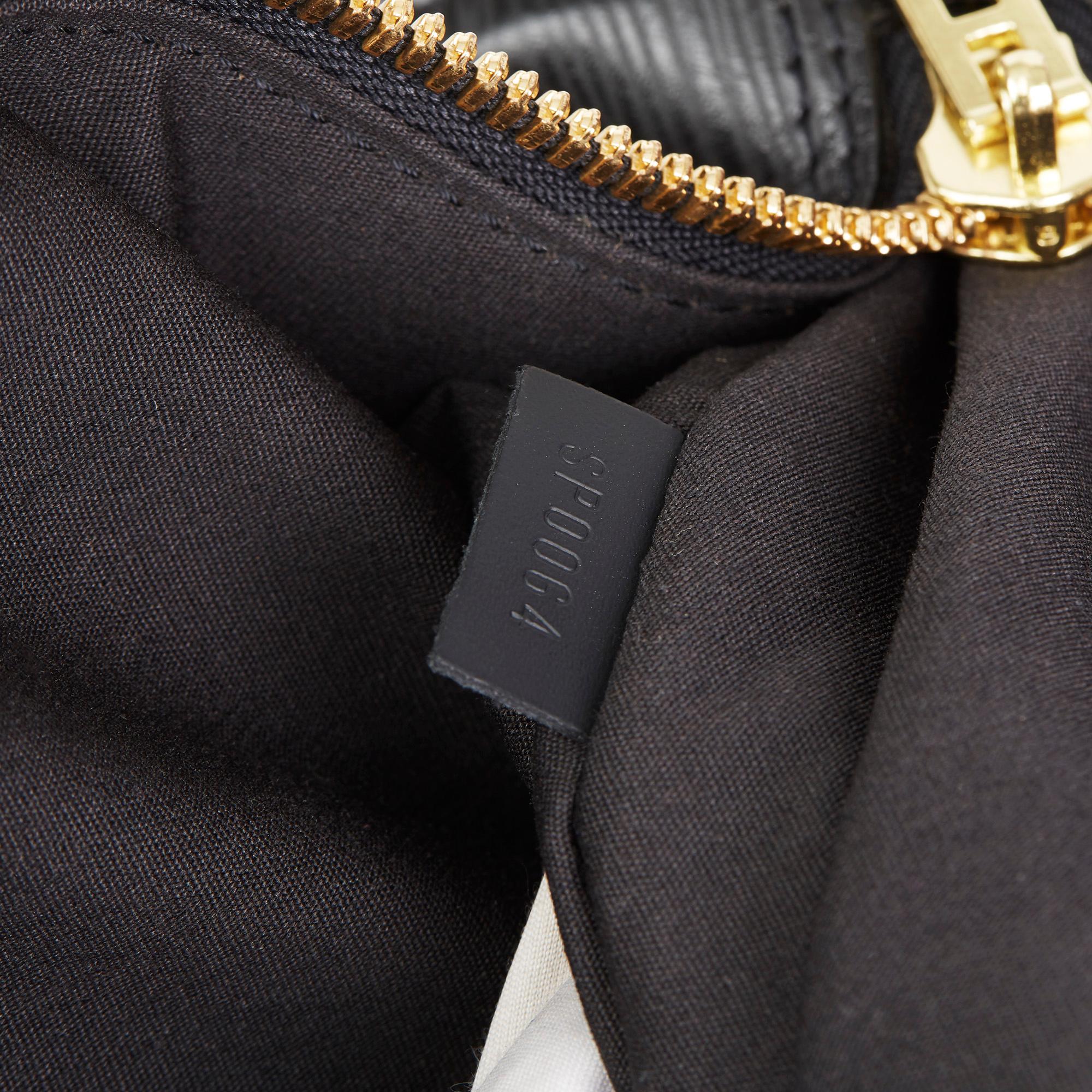 2004 Louis Vuitton Black Epi Leather Keepall 45  6