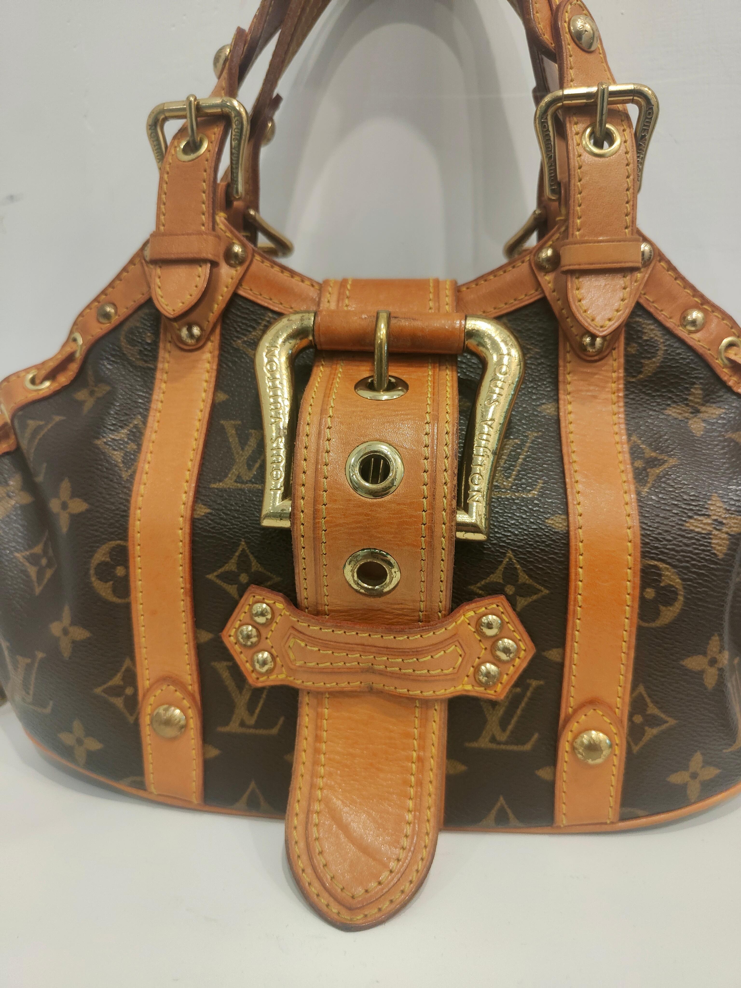 2004 Louis Vuitton Theda handlebag 6