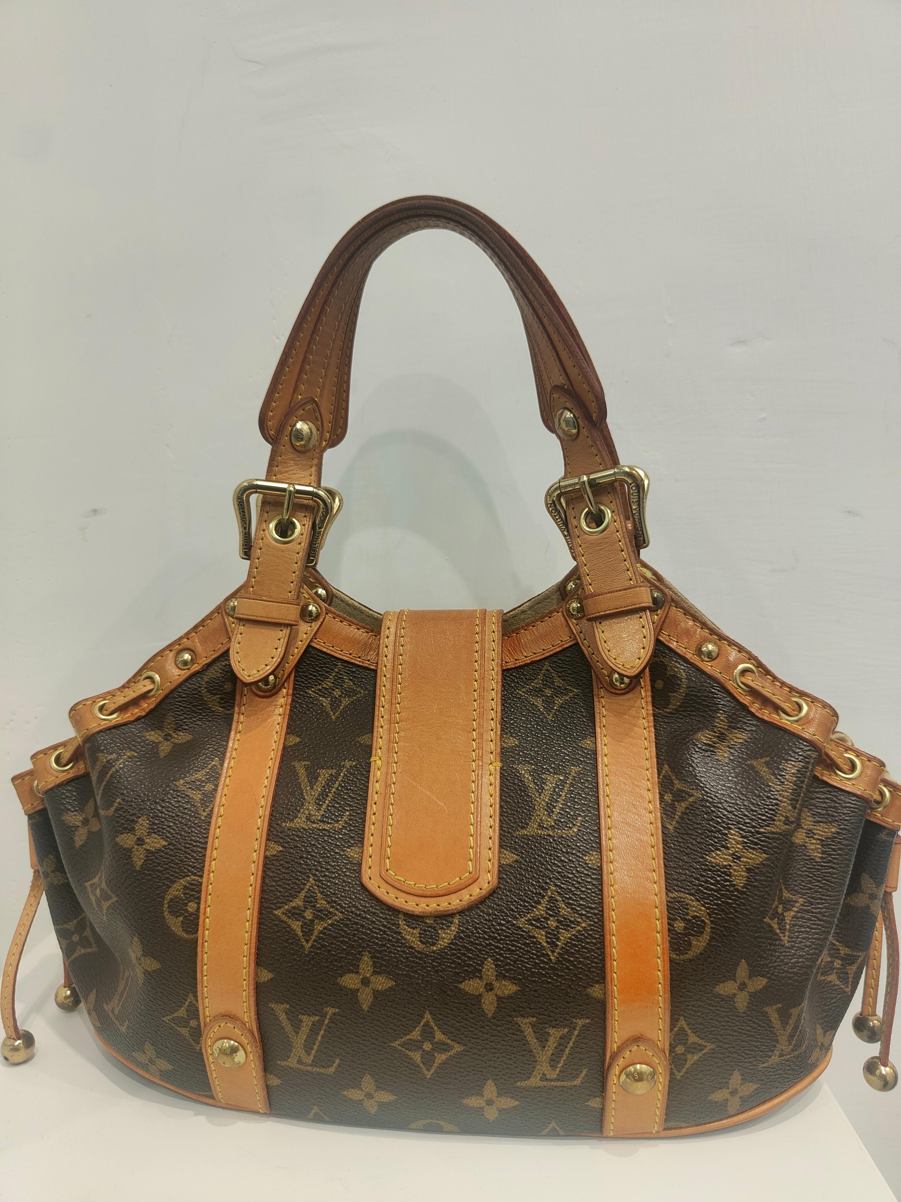 2004 Louis Vuitton Theda handlebag 2