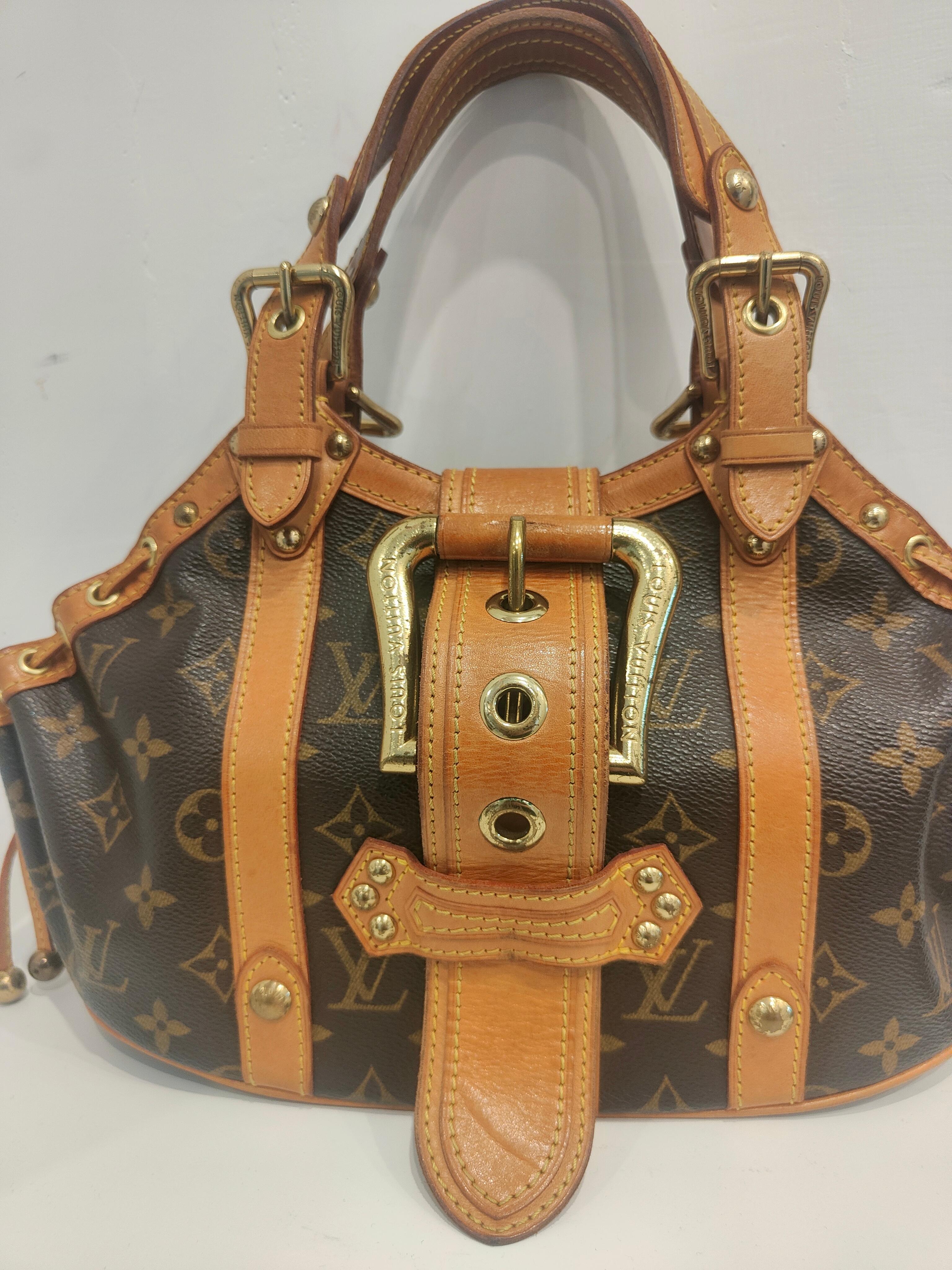 2004 Louis Vuitton Theda handlebag 4