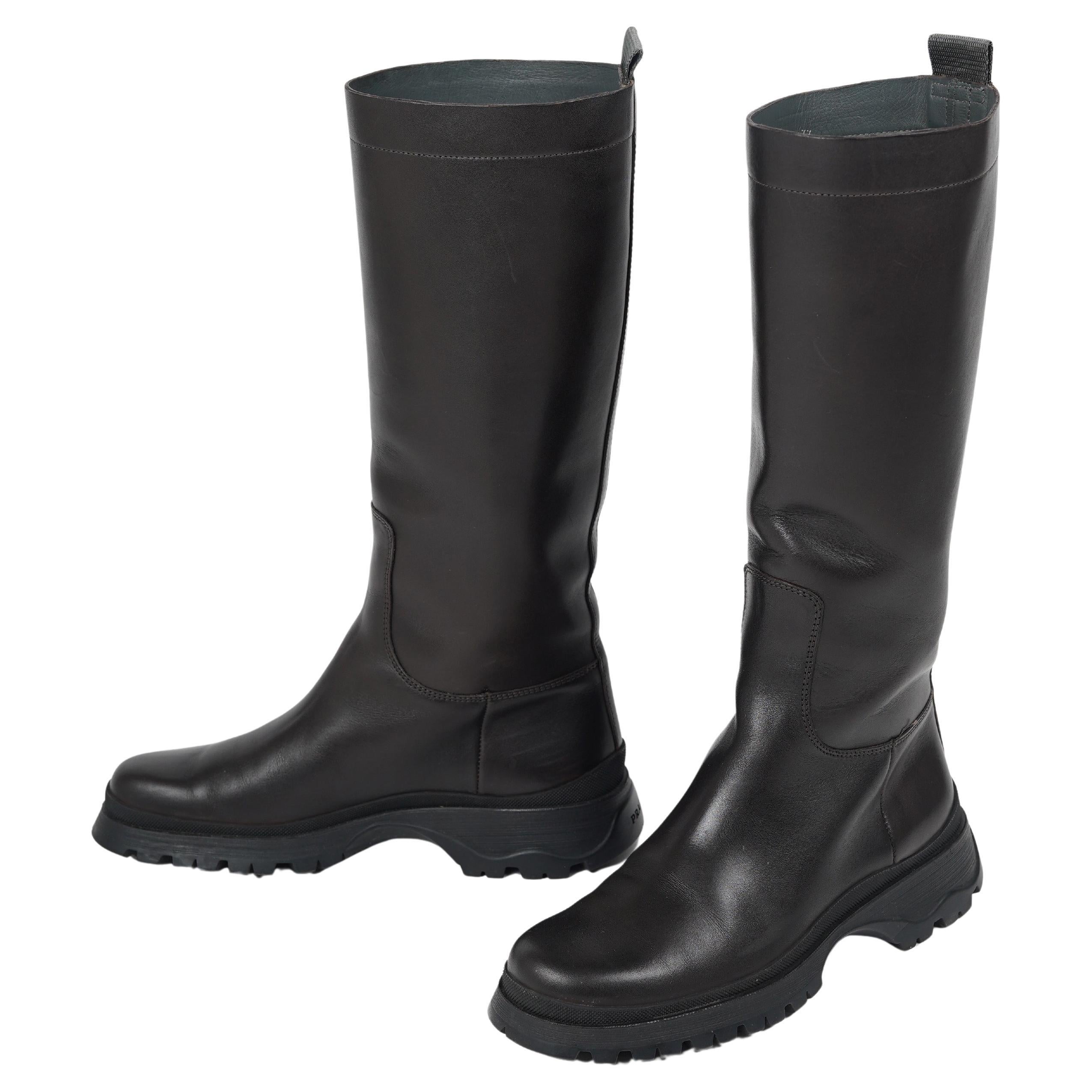 2004 Prada Ebony Napa Leather Lug-sole Boots Size 37 For Sale