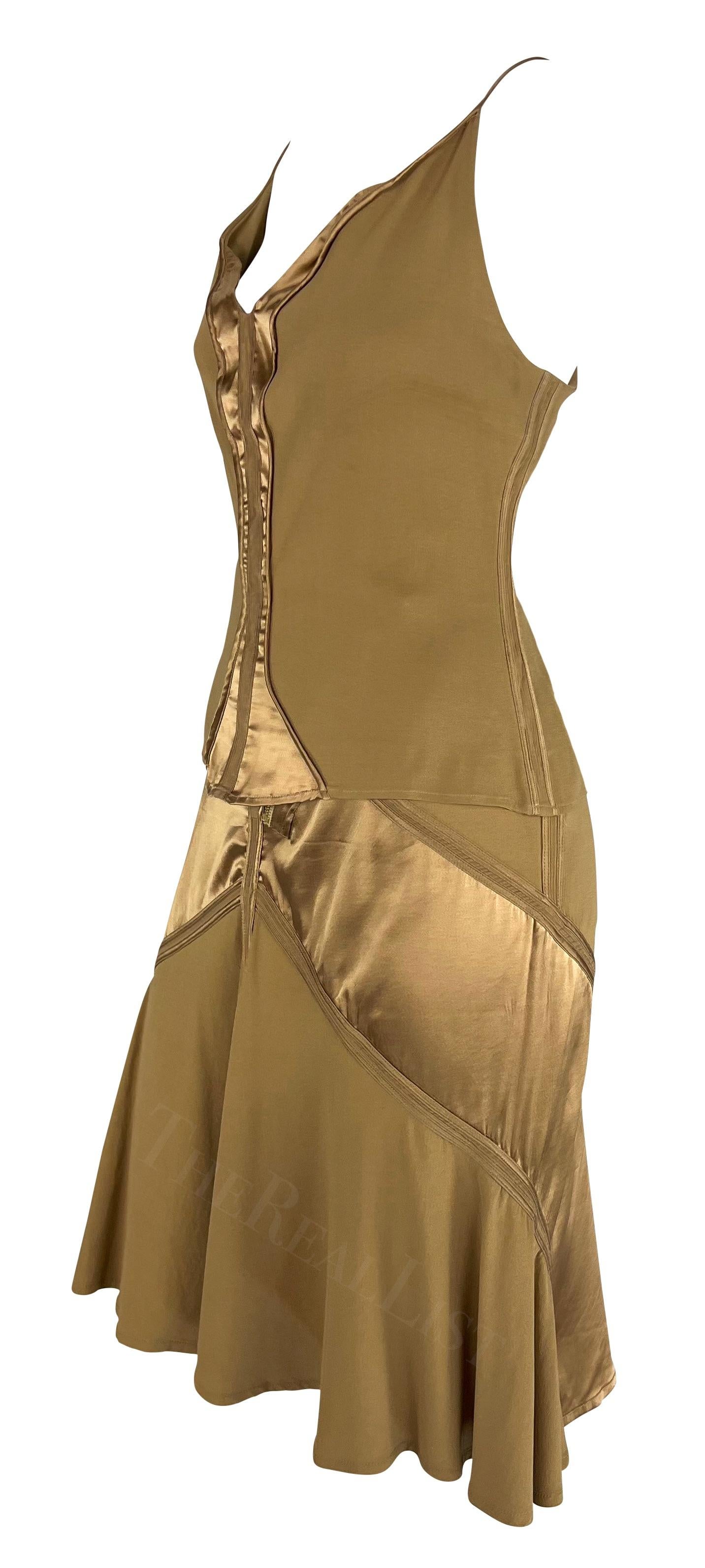 2004 Roberto Cavalli Tan Y2K Satin Panel Cami Tank-Rock-Set im Zustand „Hervorragend“ im Angebot in West Hollywood, CA