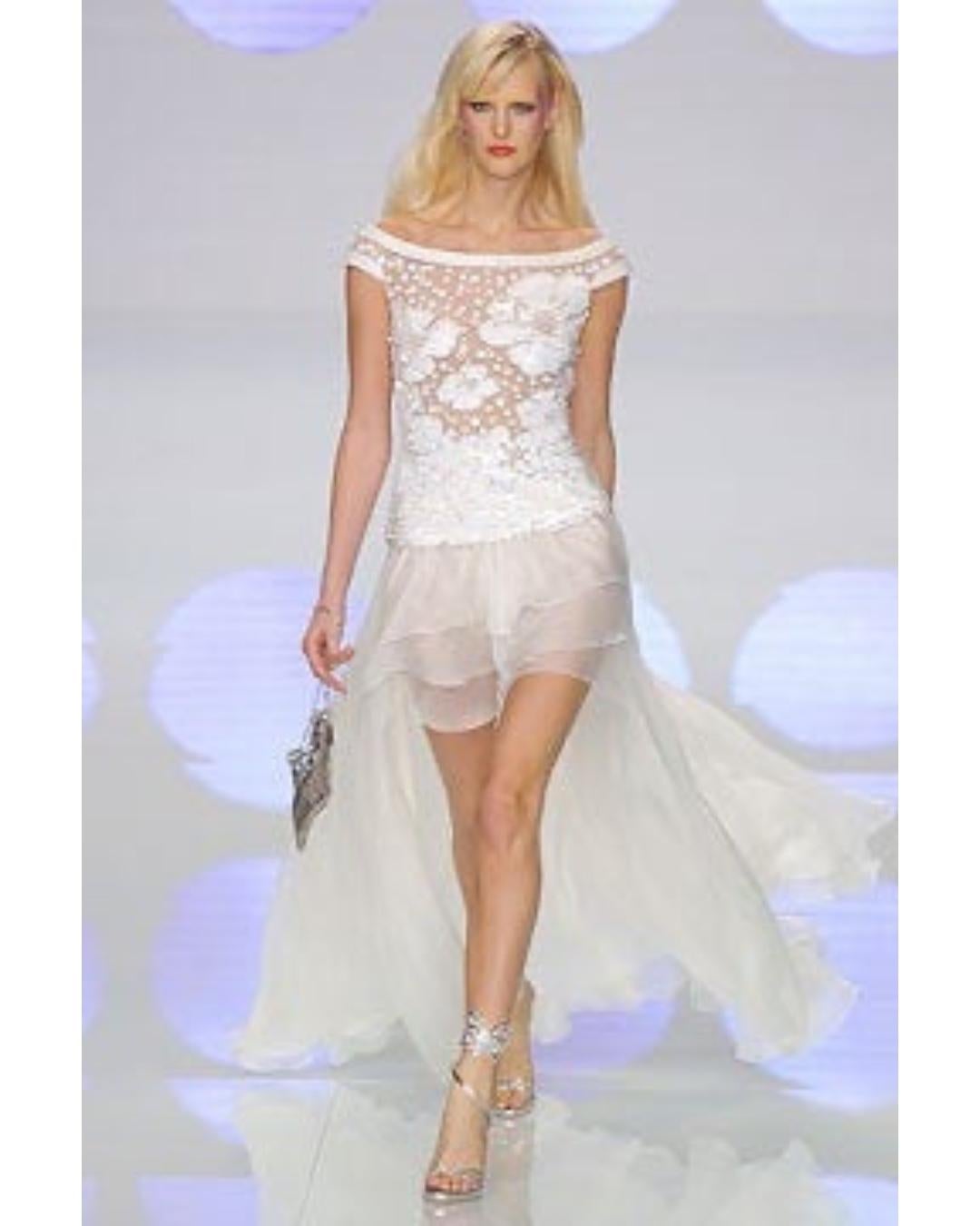 2004 Runway Valentino Cream and White Embellished Dress 1