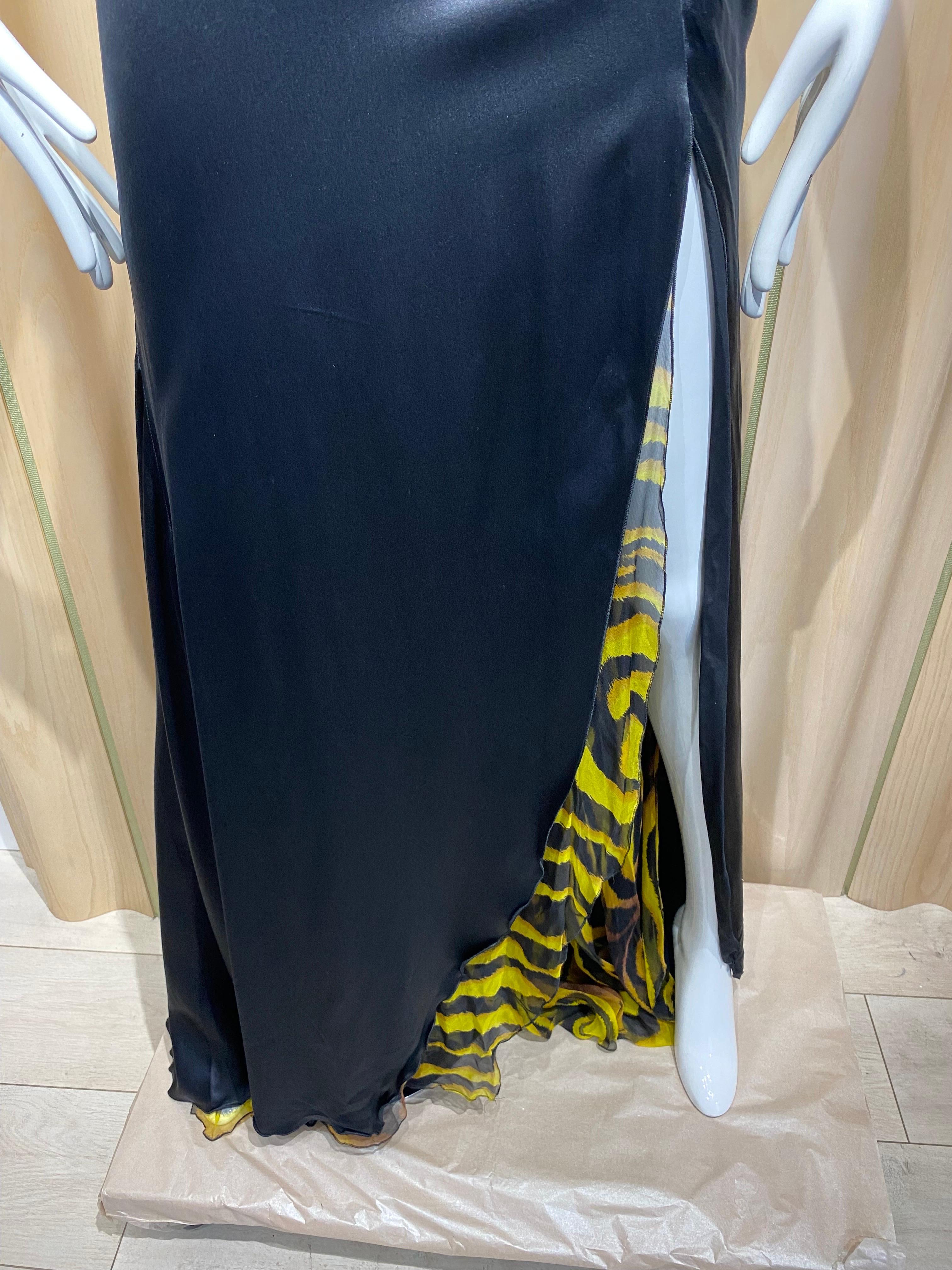 2004 Versace Black Cut Out Satin Gown For Sale 3