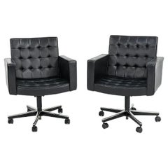 Used 2004 Vincent Cafiero for Knoll Black Leather Executive Desk Chair, Model 180SPS.