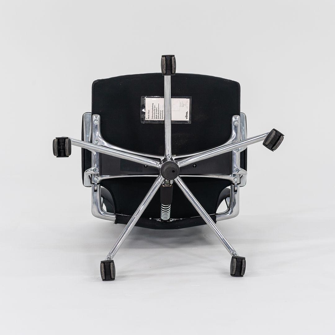 2004 Vitra Meda Desk Chair by Alberto Meda in Black Leather with Fabric Back For Sale 3