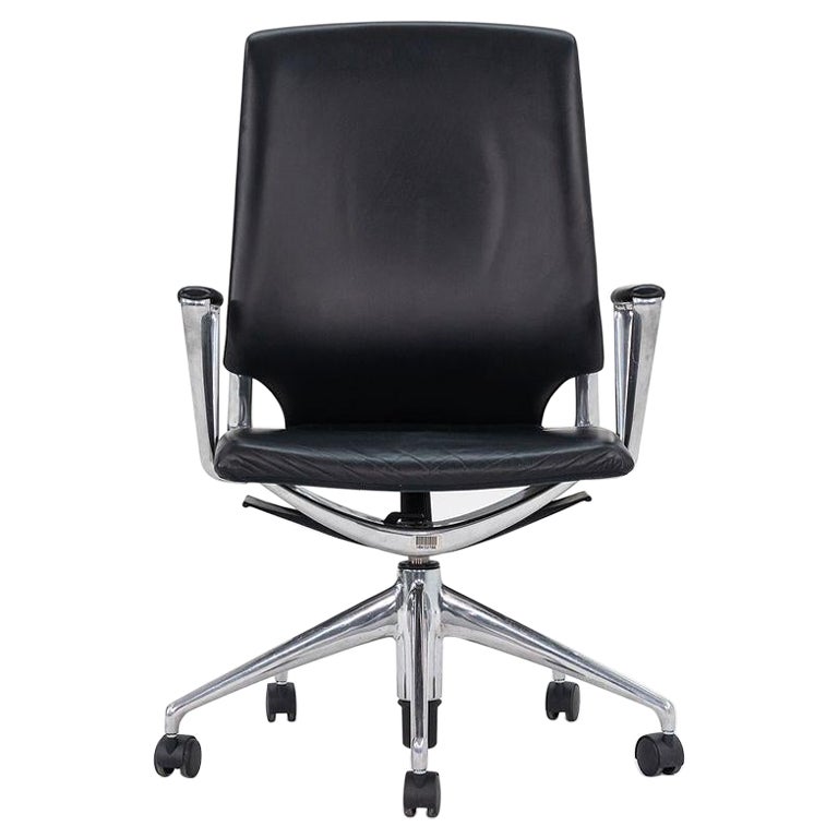 2004 Vitra Meda Desk Chair di Alberto Meda in pelle nera con schienale in tessuto
