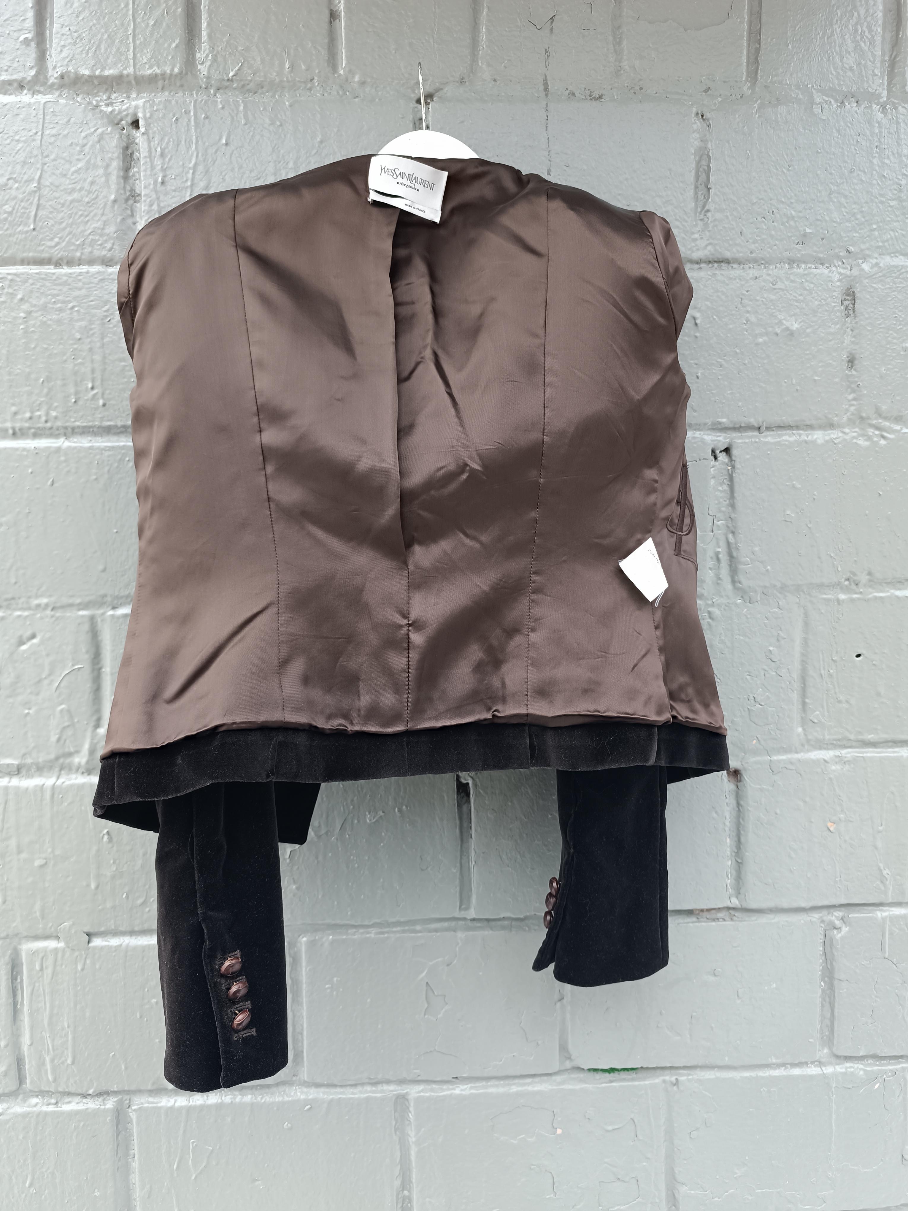 2004 YSL Tom Ford 2004 Yves Saint Laurent Rive Gauche Velvet Jacket For Sale 13