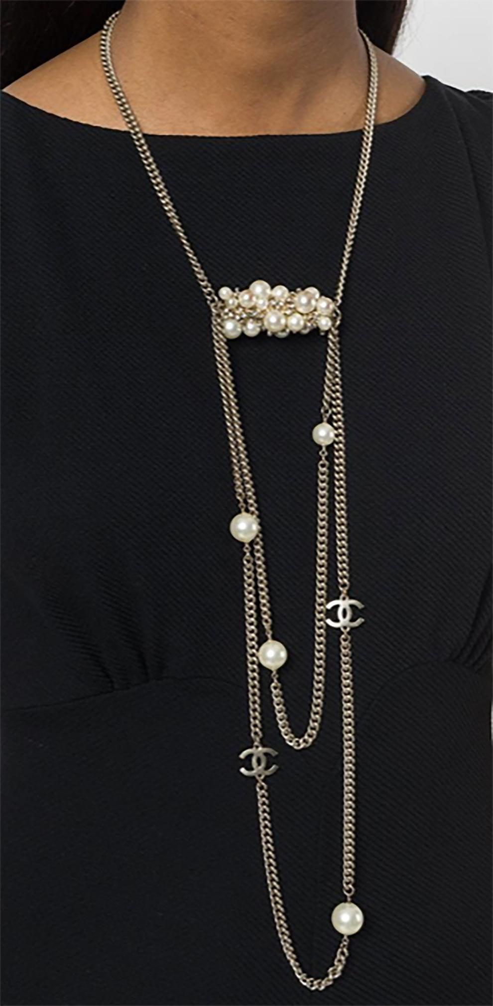 Women's 2004 Chanel Sautoir Necklace