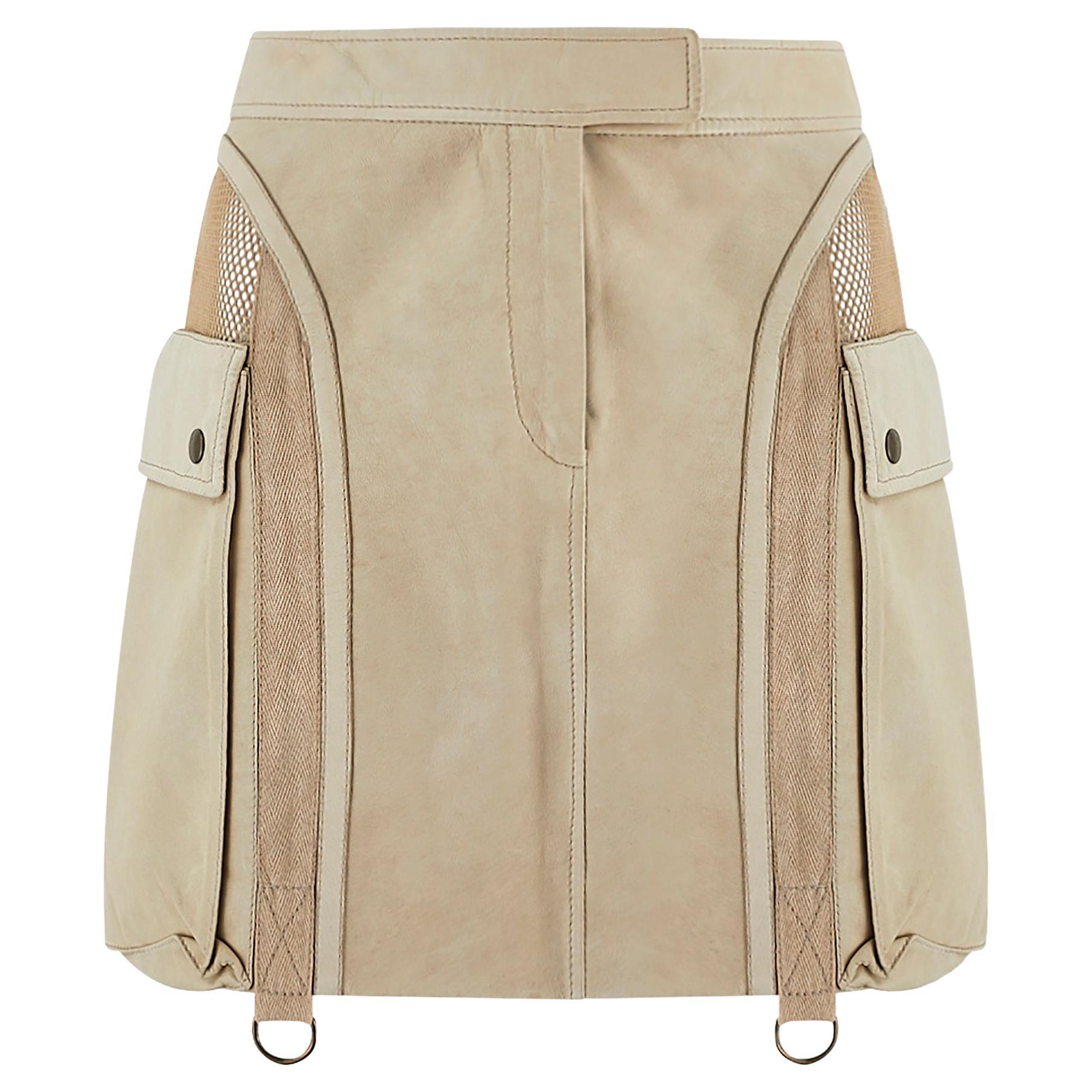 2005 Alexander McQueen - Minijupe en cuir beige avec empiècements en filet en vente