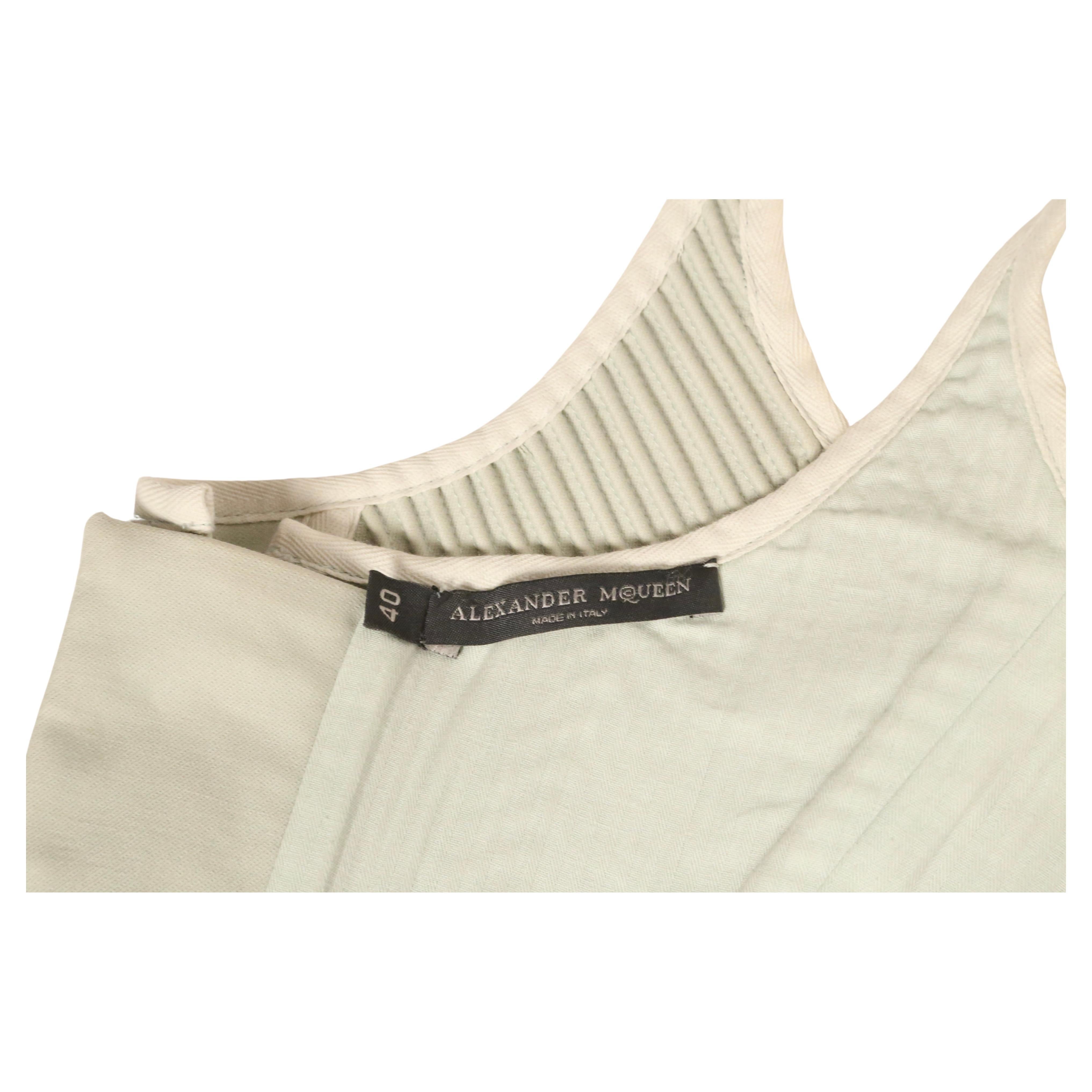 2005 Alexander McQueen corsetto da passerella verde menta in vendita 5