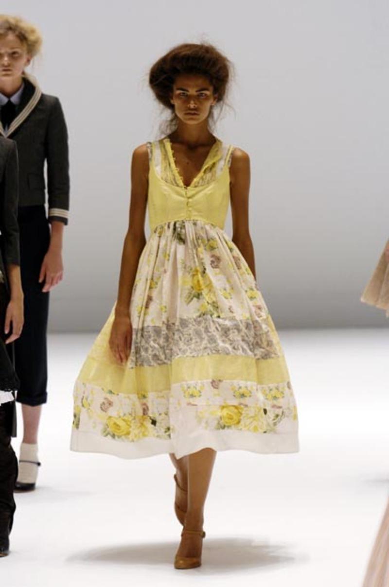 2005 Alexander McQueen corsetto da passerella verde menta in vendita 9