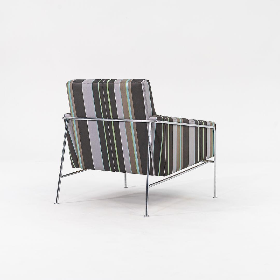 Foam 2005 Arne Jacobsen for Fritz Hansen Series 3300 Easy Lounge Chairs, 2x Available For Sale