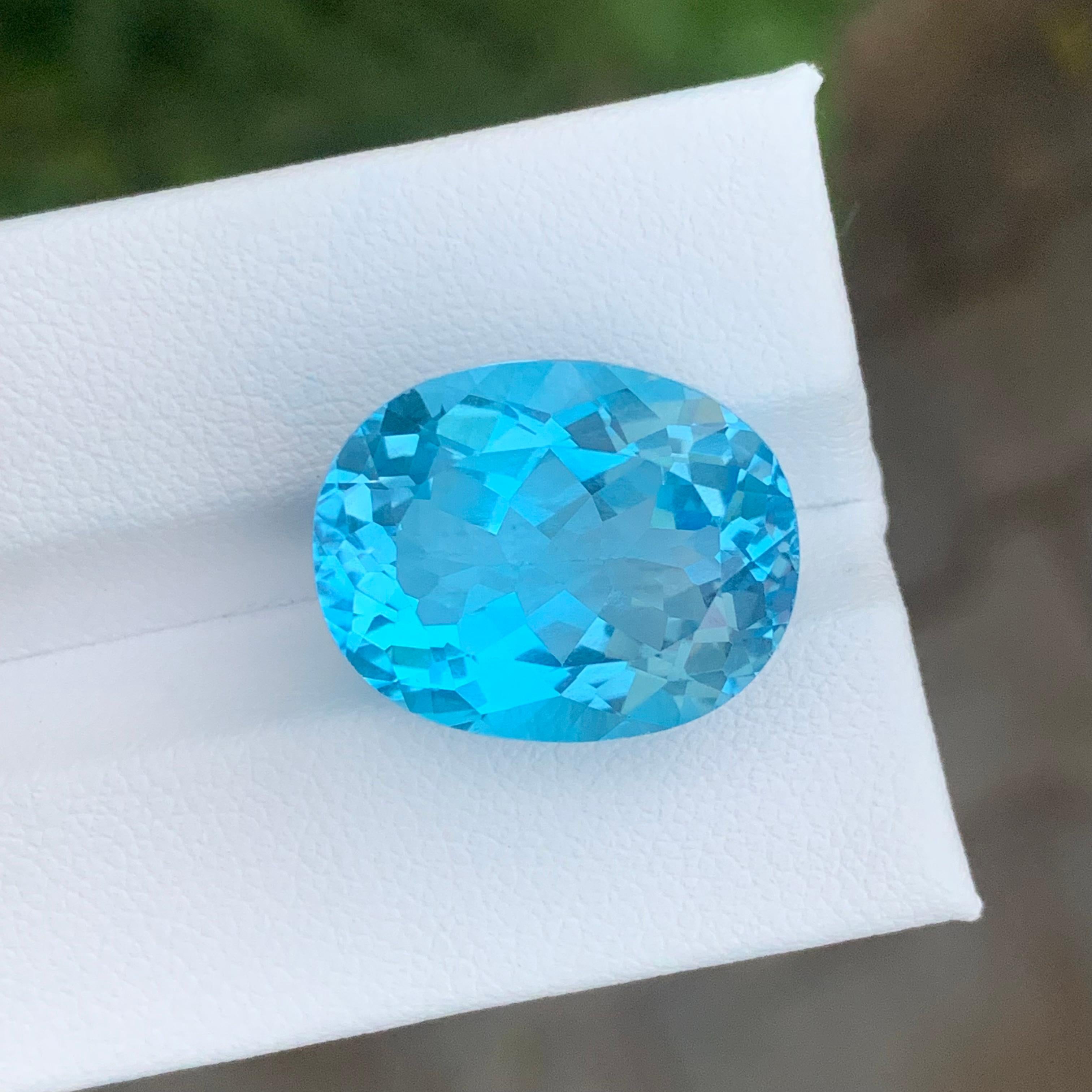 20.05 Carat Natural Loose Blue Topaz Oval Shape Gemstone für Damen oder Herren im Angebot
