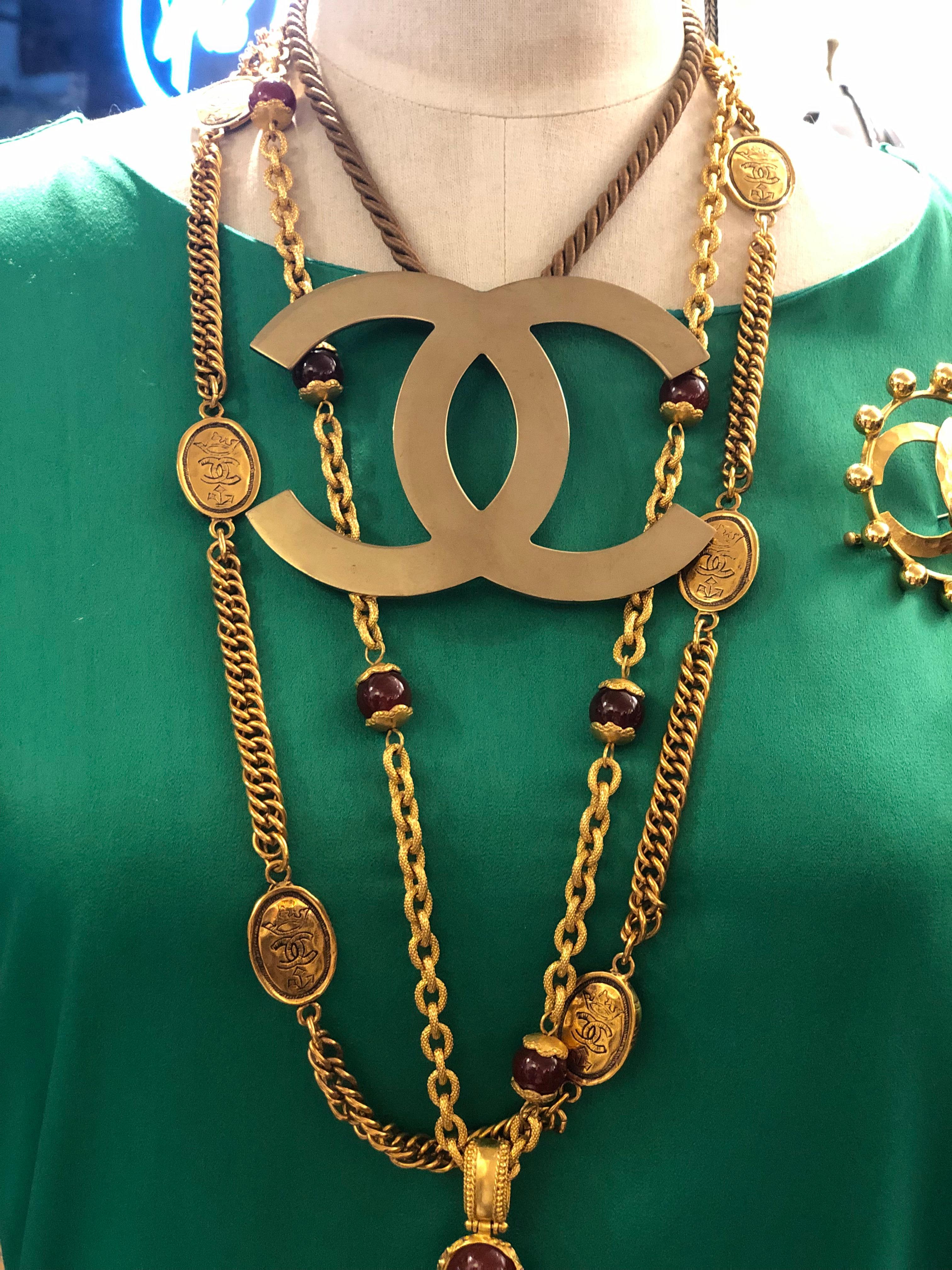 2005 CHANEL Gold Toned Massive CC Rope Necklace  2