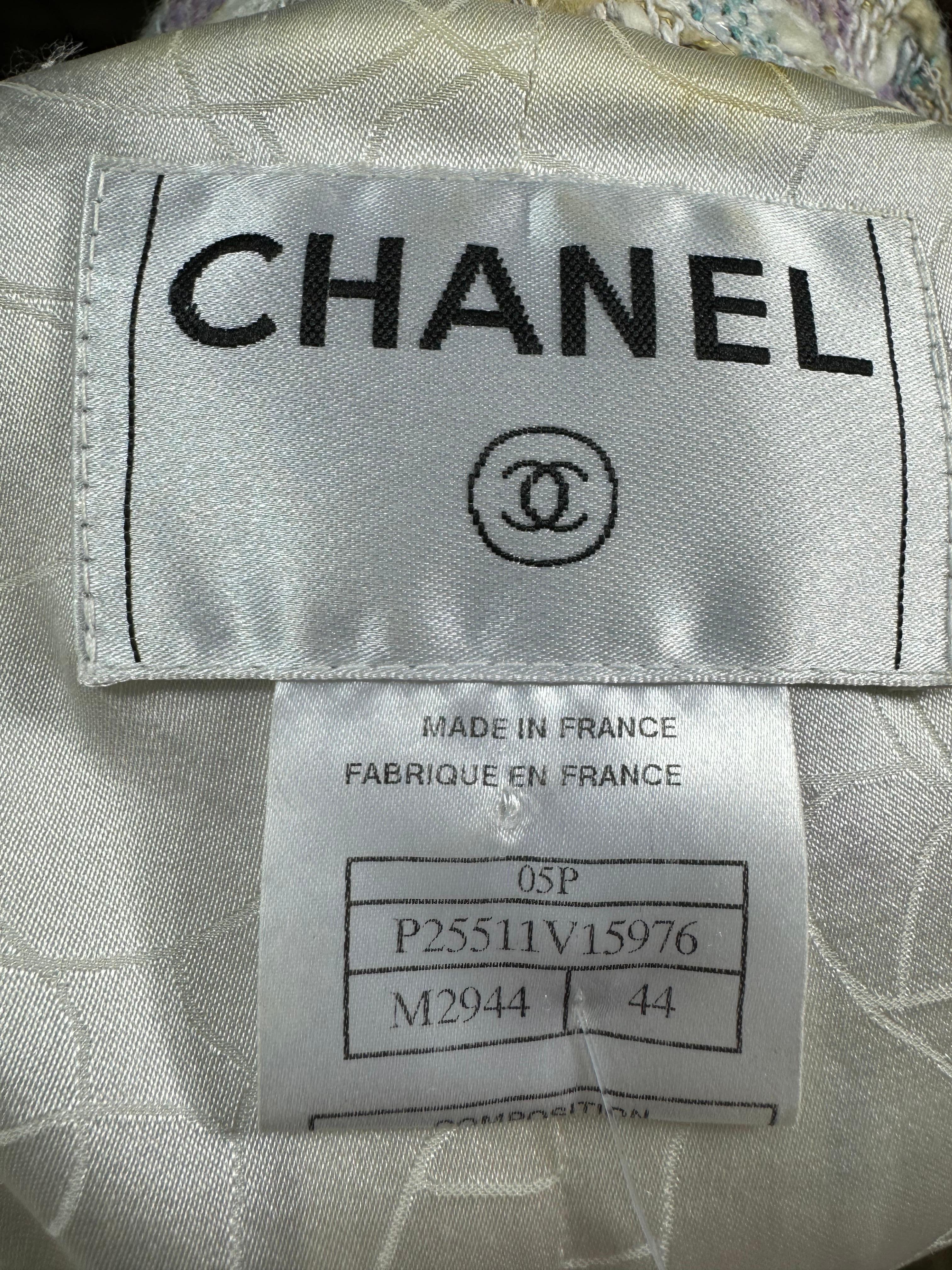 Chanel Spring 2005 Multi Pastel Tweed Single Breasted Jacket-Size 44 For Sale 11