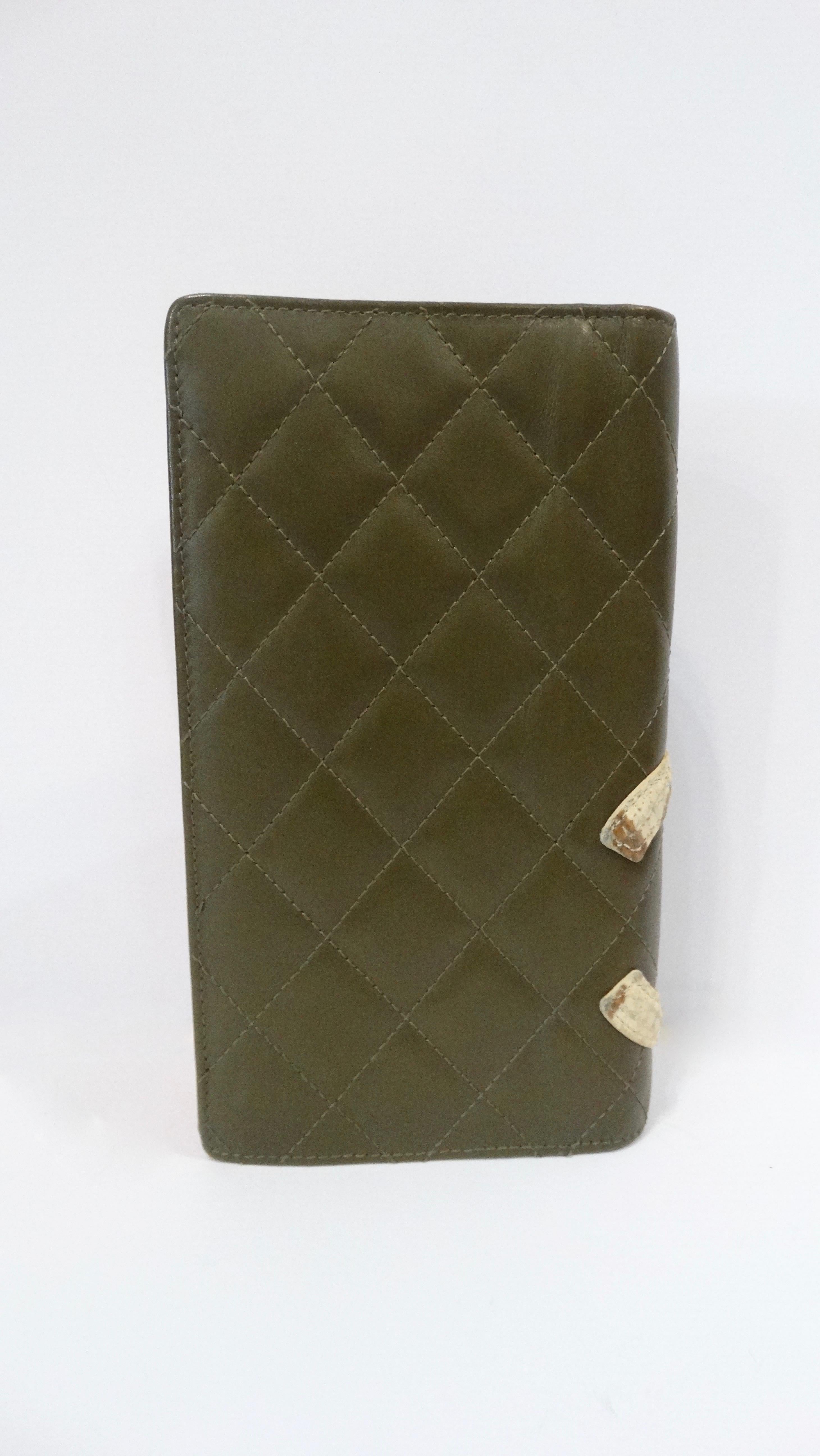 Black Chanel 2005 Olive Green Lambskin Bi-Fold Wallet