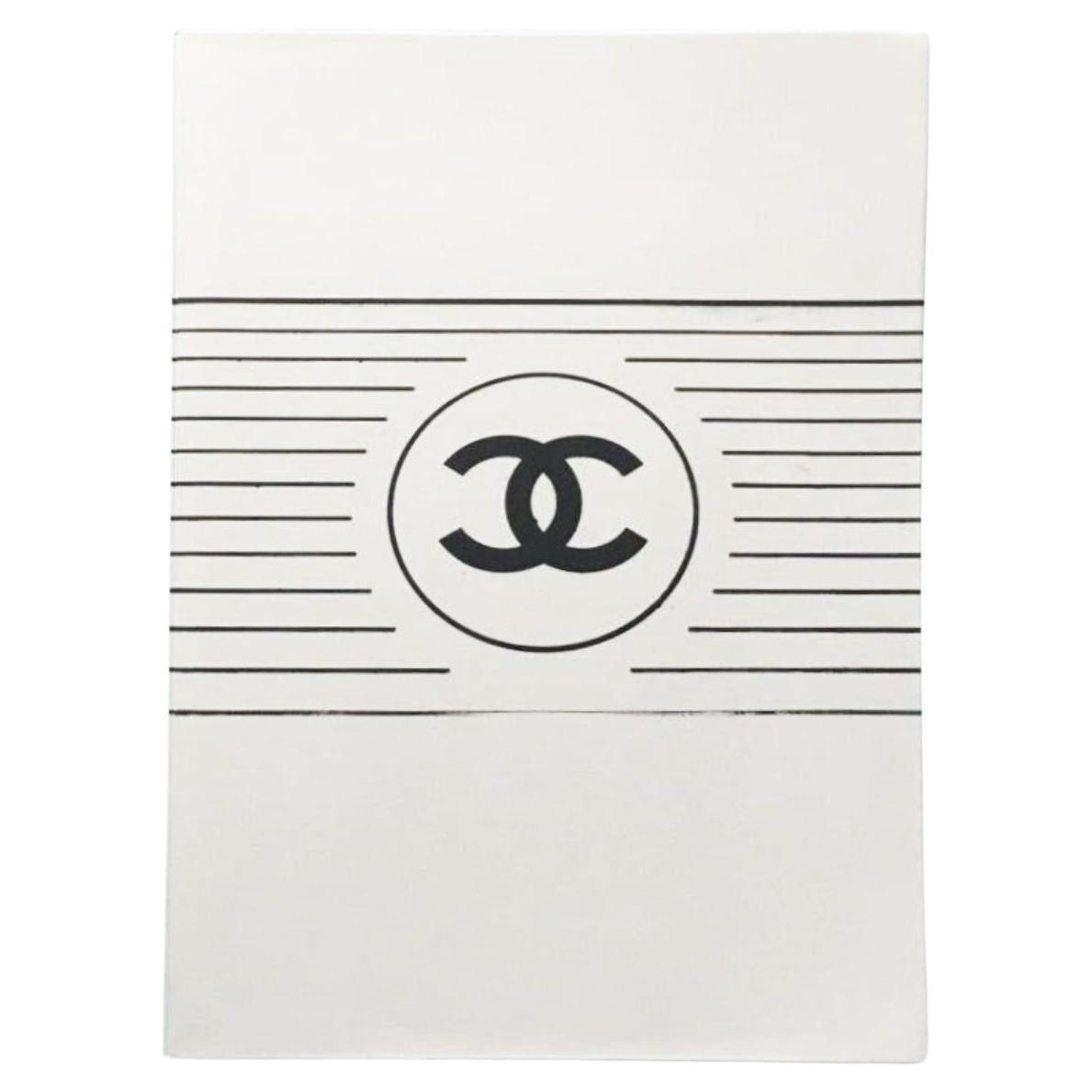 2005 Chanel Karl Lagerfeld Spring Summer Runway Lookbook For Sale