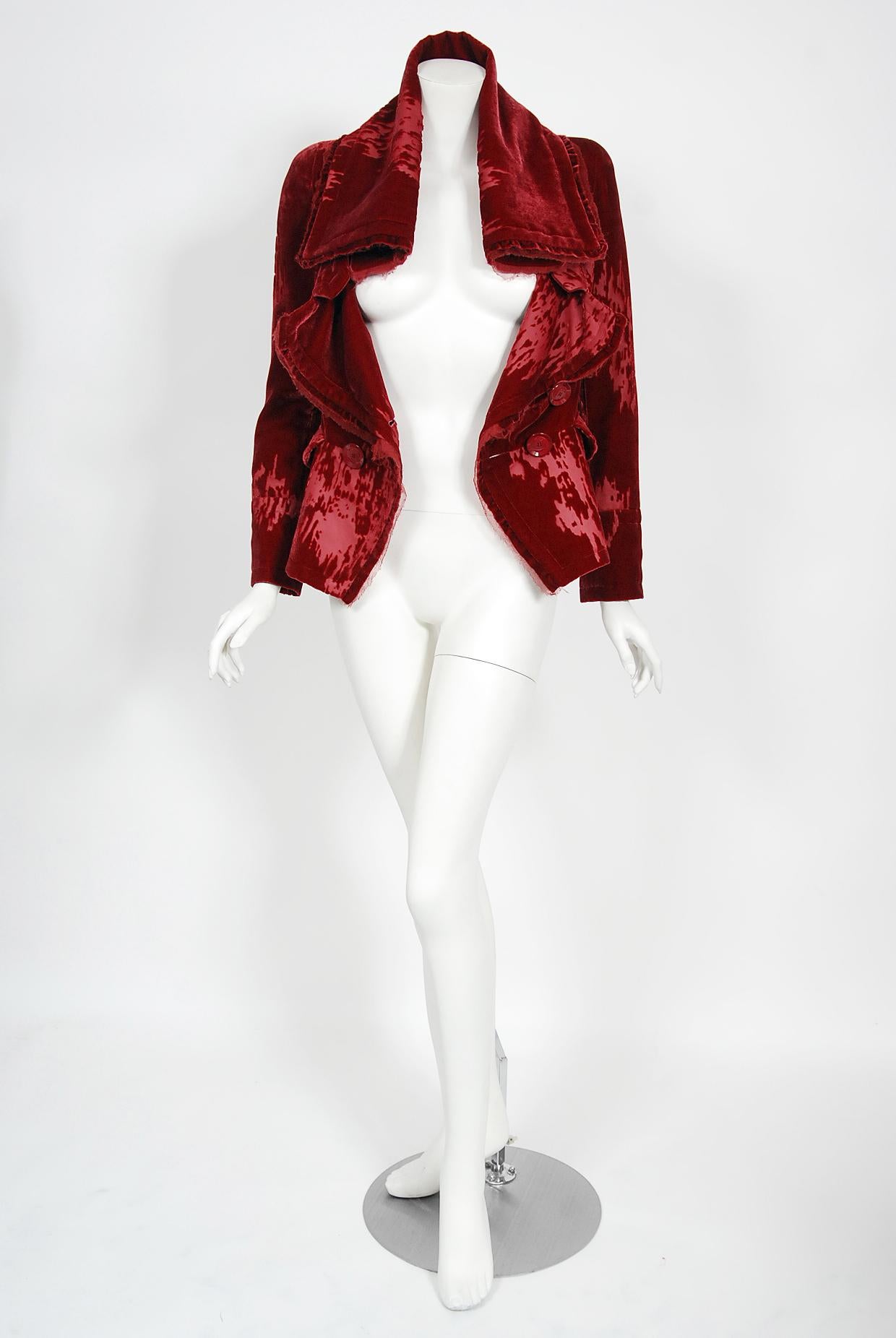 2005 Christian Dior by John Galliano Red Silk-Velvet Double Breasted Jacket 3