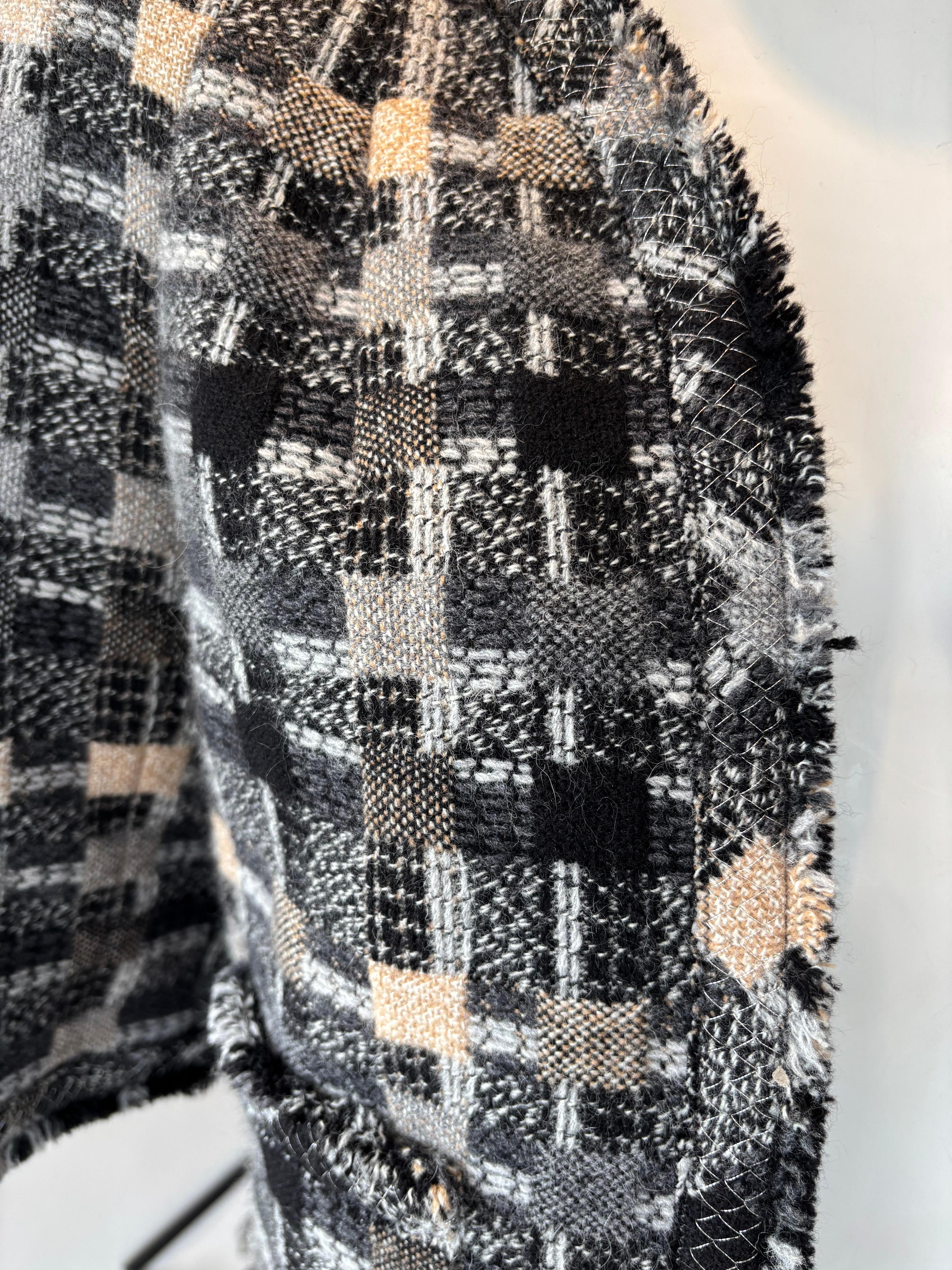 2005 (Fall) Chanel Tweed Jacket Size 38 In Excellent Condition For Sale In Port Hope, ON