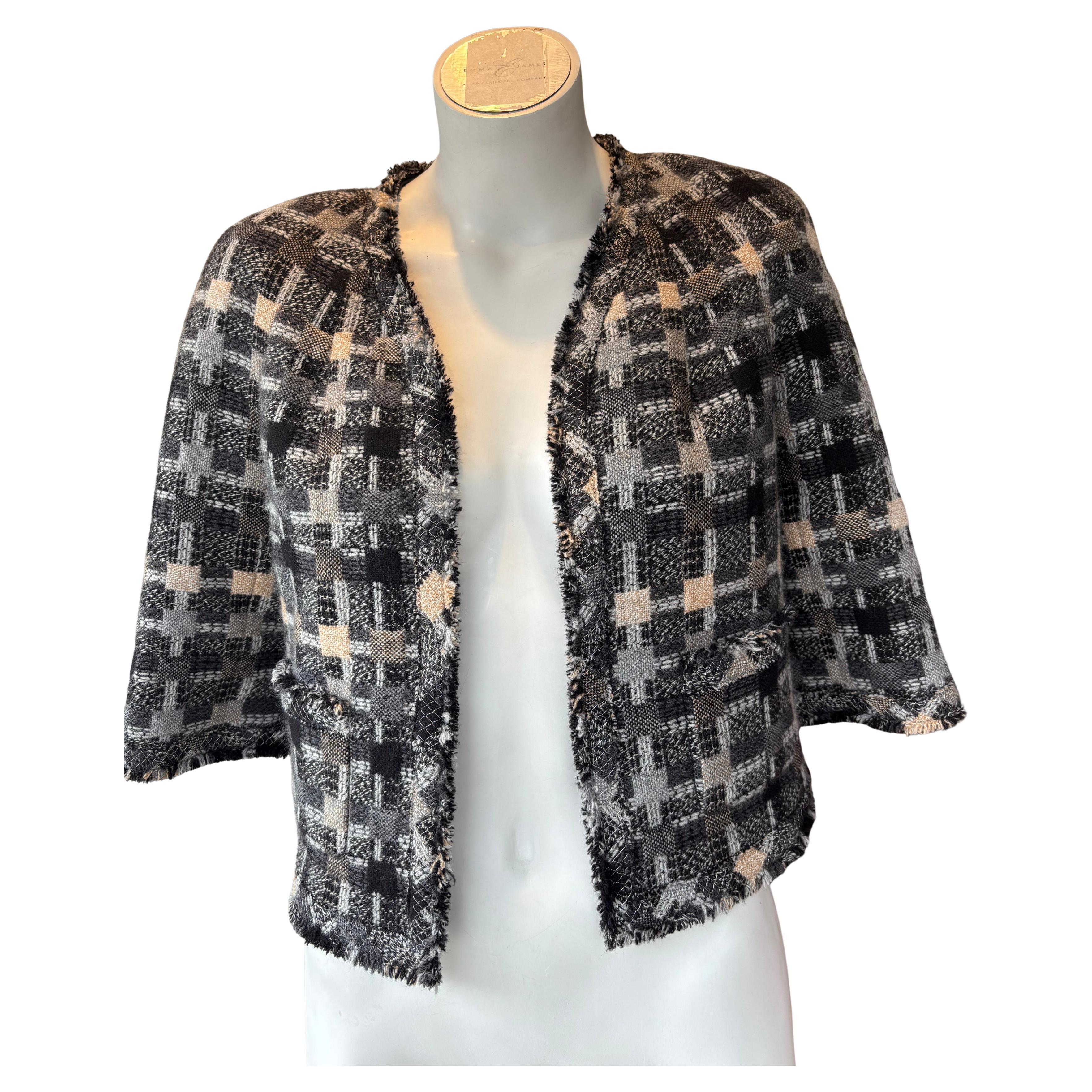 2005 (Fall) Chanel Tweed Jacket Size 38 For Sale