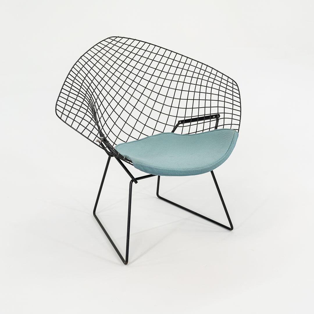Modern 2005 Harry Bertoia for Knoll Diamond Lounge Chairs in w/ Blue Seat Pads For Sale
