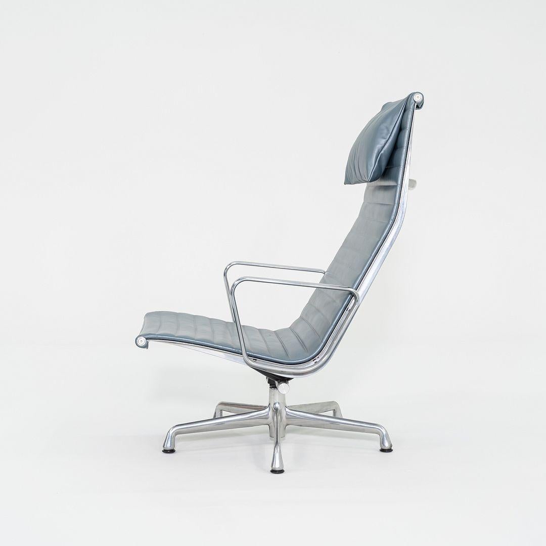 2005 Herman Miller Eames Aluminum Group Reclining Lounge Chairs in Blue Leather In Excellent Condition For Sale In Philadelphia, PA