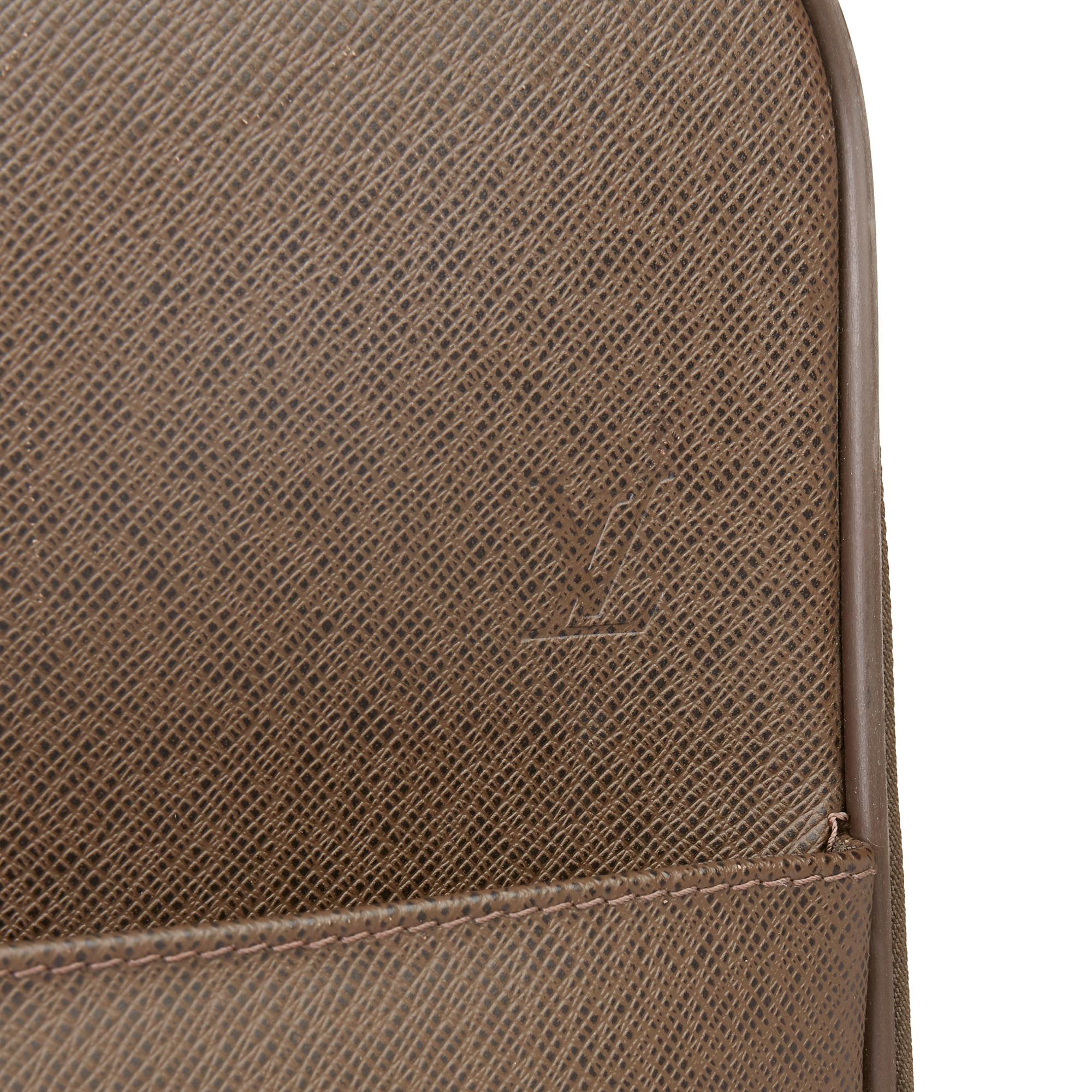 2005 Louis Vuitton Brown Taiga Leather Pegase 45 Rolling Case 3