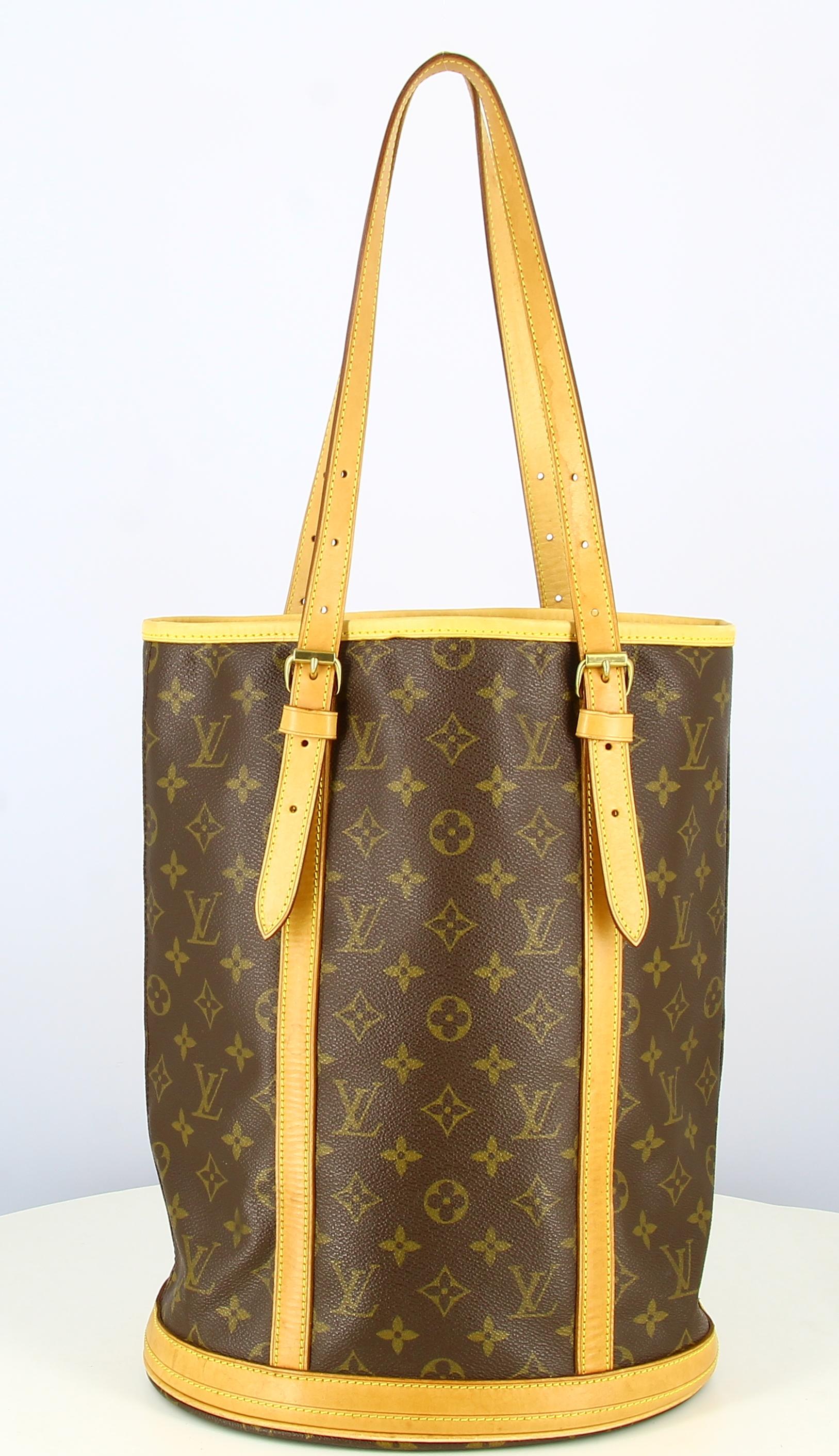 Brown 2005 Louis Vuitton Canvas Monogram Handbag  For Sale