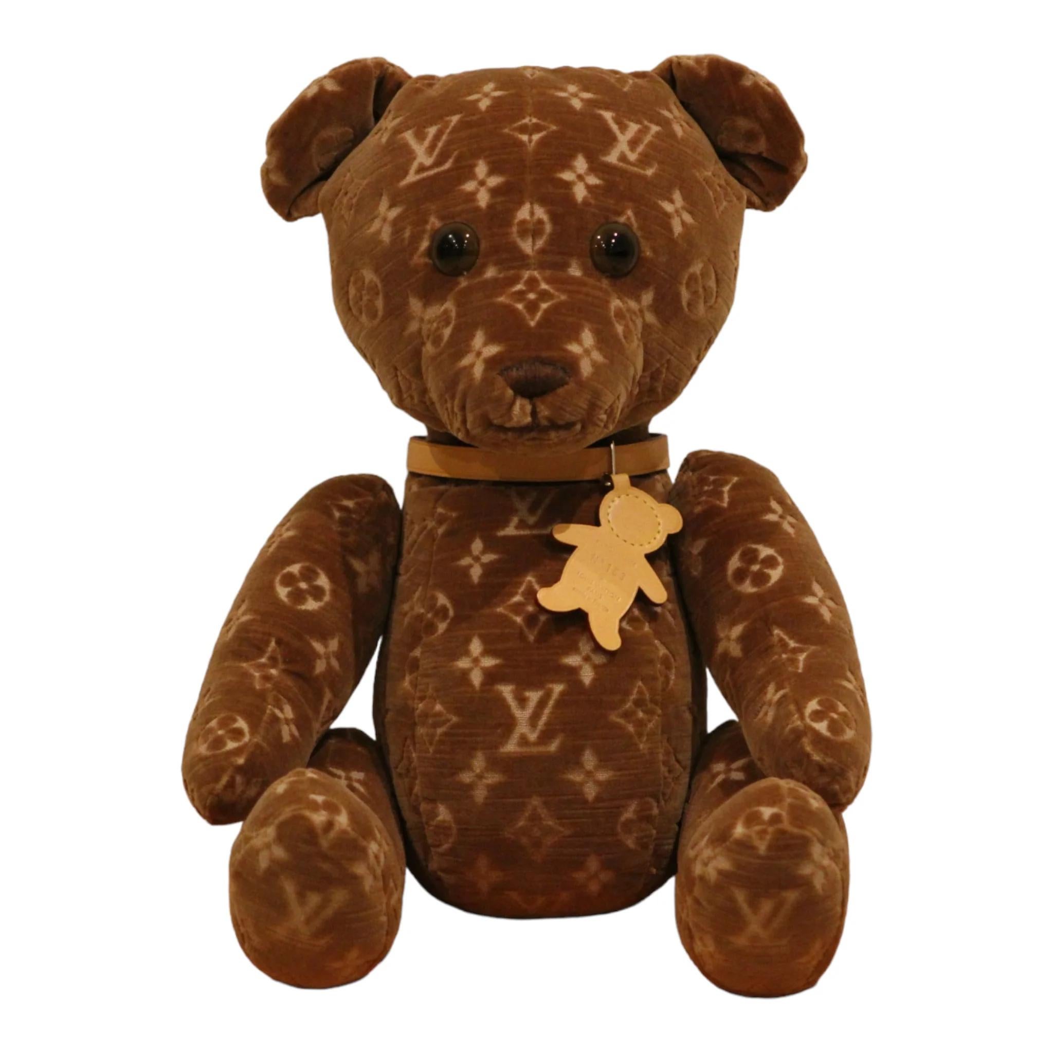 2005 Louis Vuitton Monogram Limited Edition VIP Doudou Teddy Bear For Sale