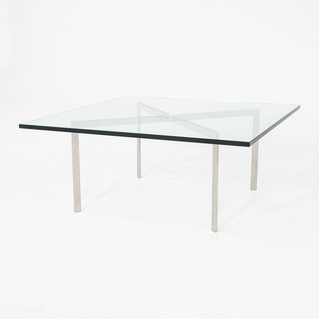 XXIe siècle et contemporain 2005 Mies van der Rohe pour Knoll Table basse Barcelona en acier et verre en vente