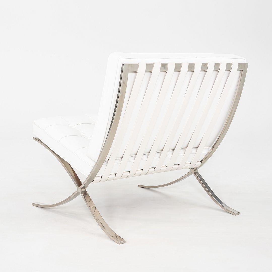 2005 Mies van der Rohe für Knoll Edelstahl Barcelona Loungesessel mit Ottomane im Angebot 2