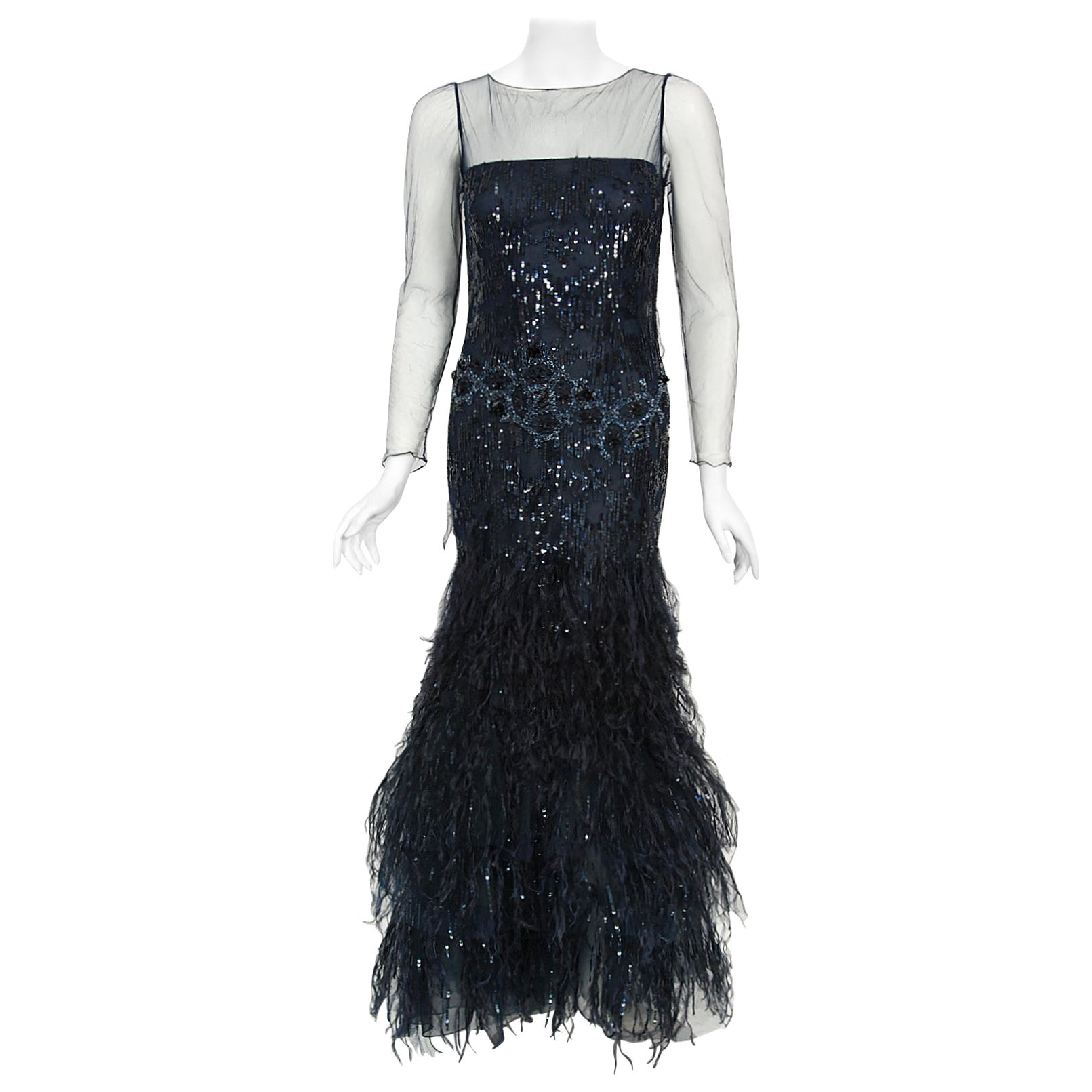 2005 Oscar de la Renta Runway Navy Sheer-Tulle Hourglass Feather Mermaid Gown For Sale
