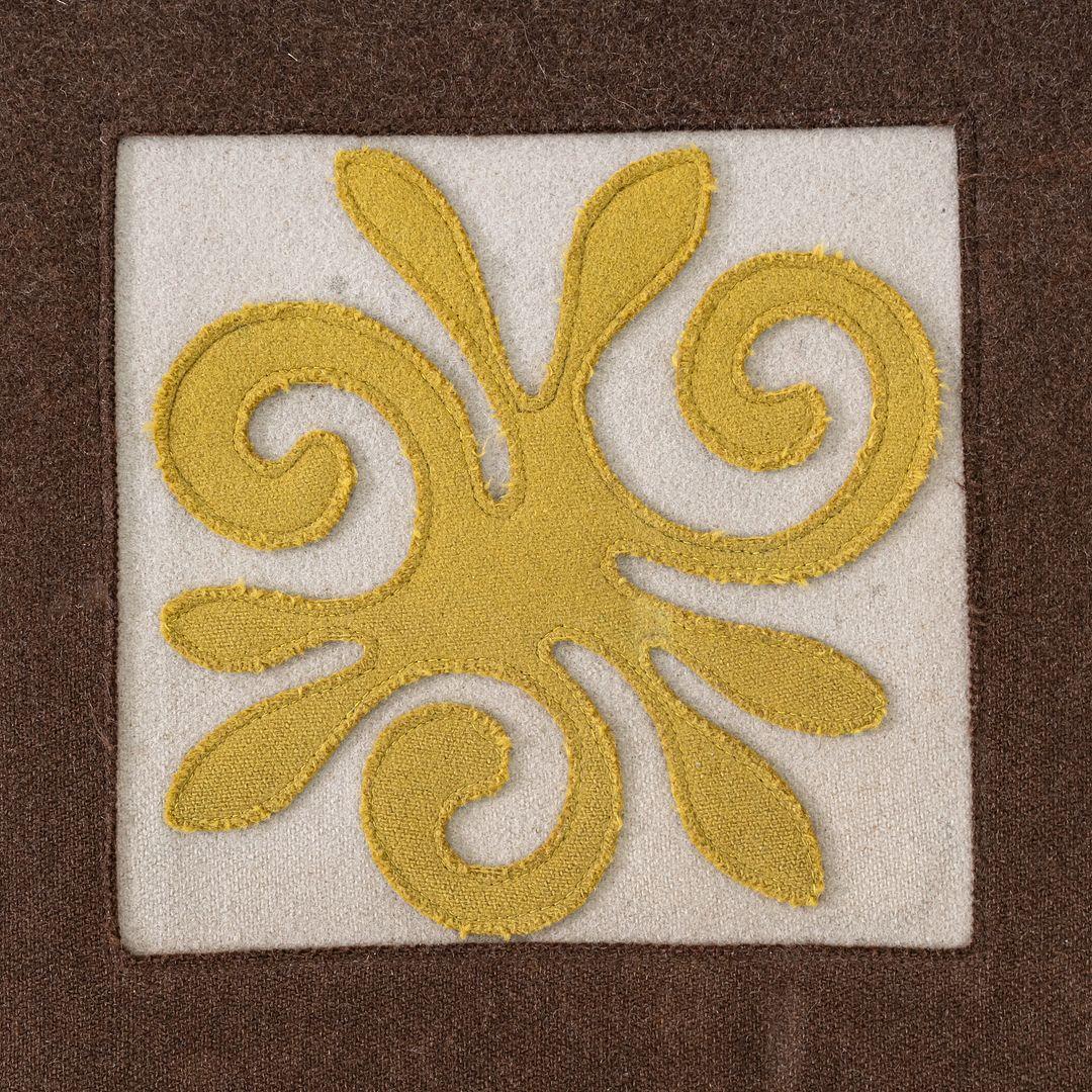 Alfombra Paola Lenti 2005 Made in Italy Ovalada de 2,5 x 3,5 m en marrón y amarillo en venta 4