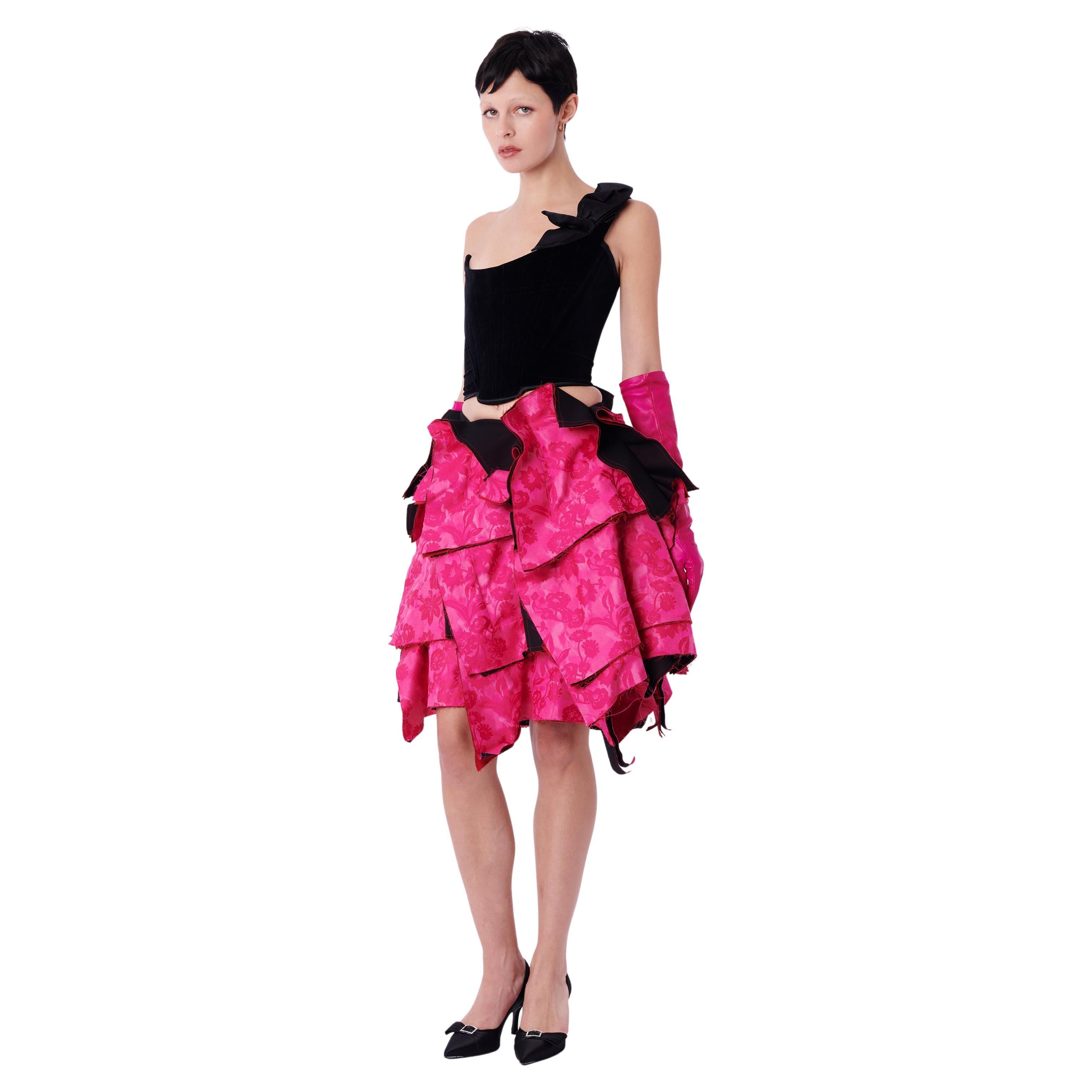2005 Pink Floral Structured Skirt For Sale